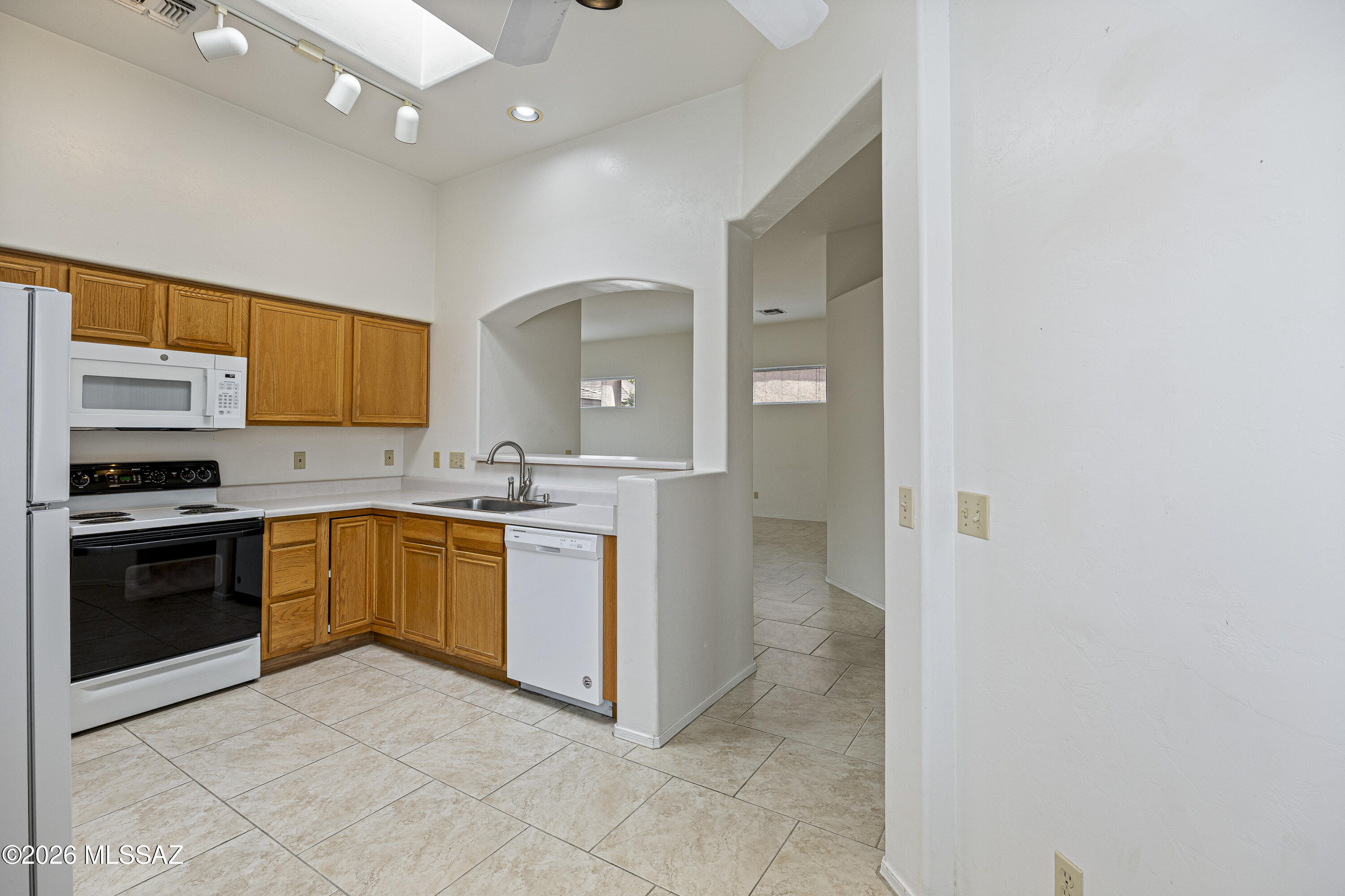 Rancho Esperero (1-343) - Residential
