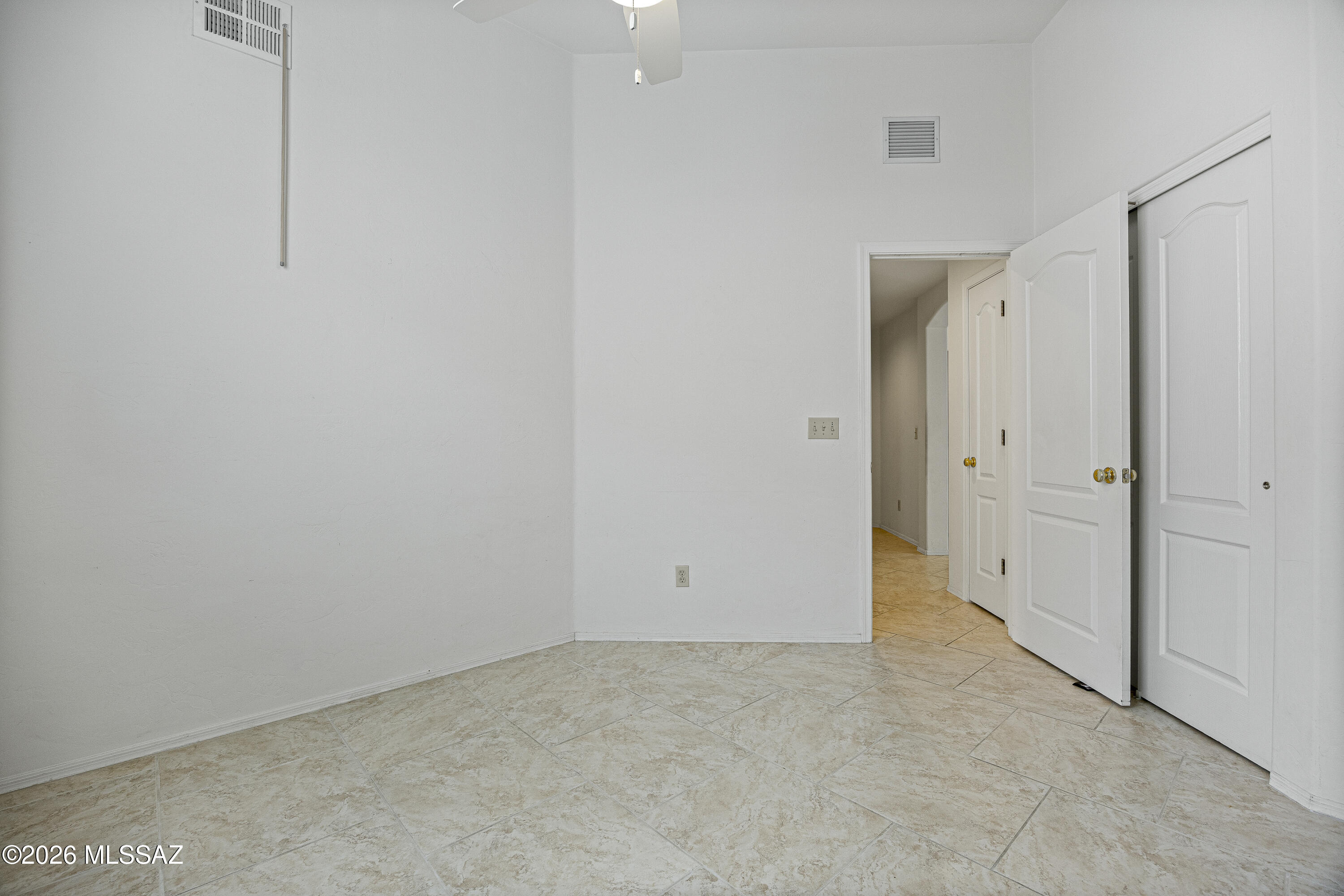 Rancho Esperero (1-343) - Residential