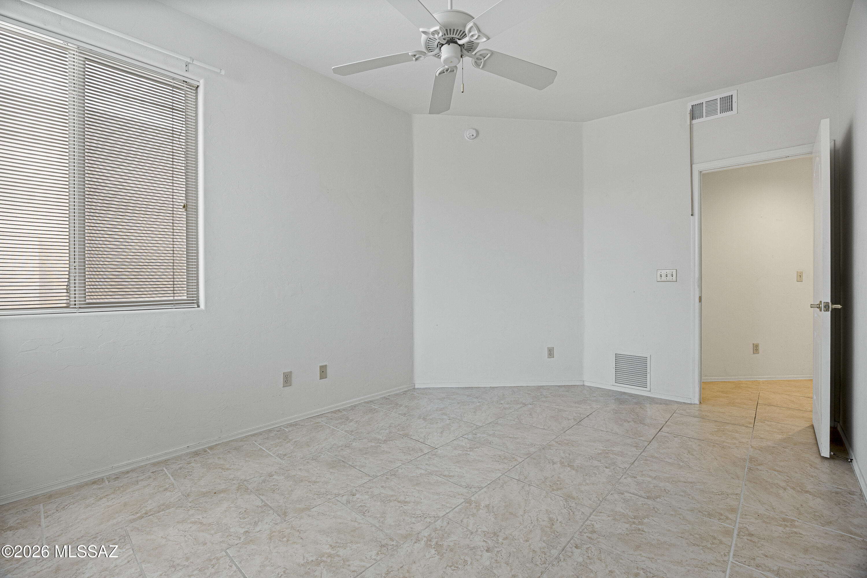 Rancho Esperero (1-343) - Residential