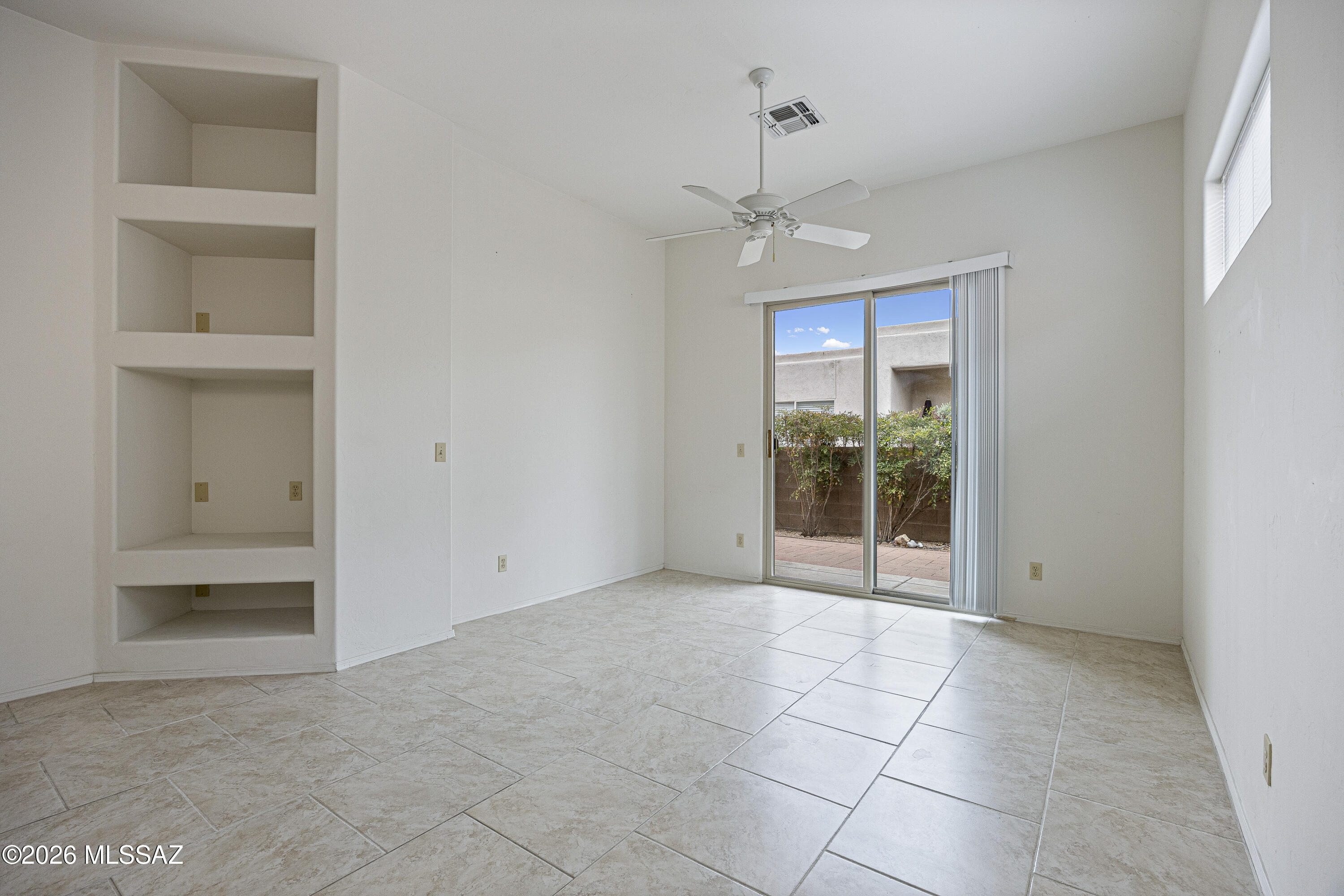 Rancho Esperero (1-343) - Residential