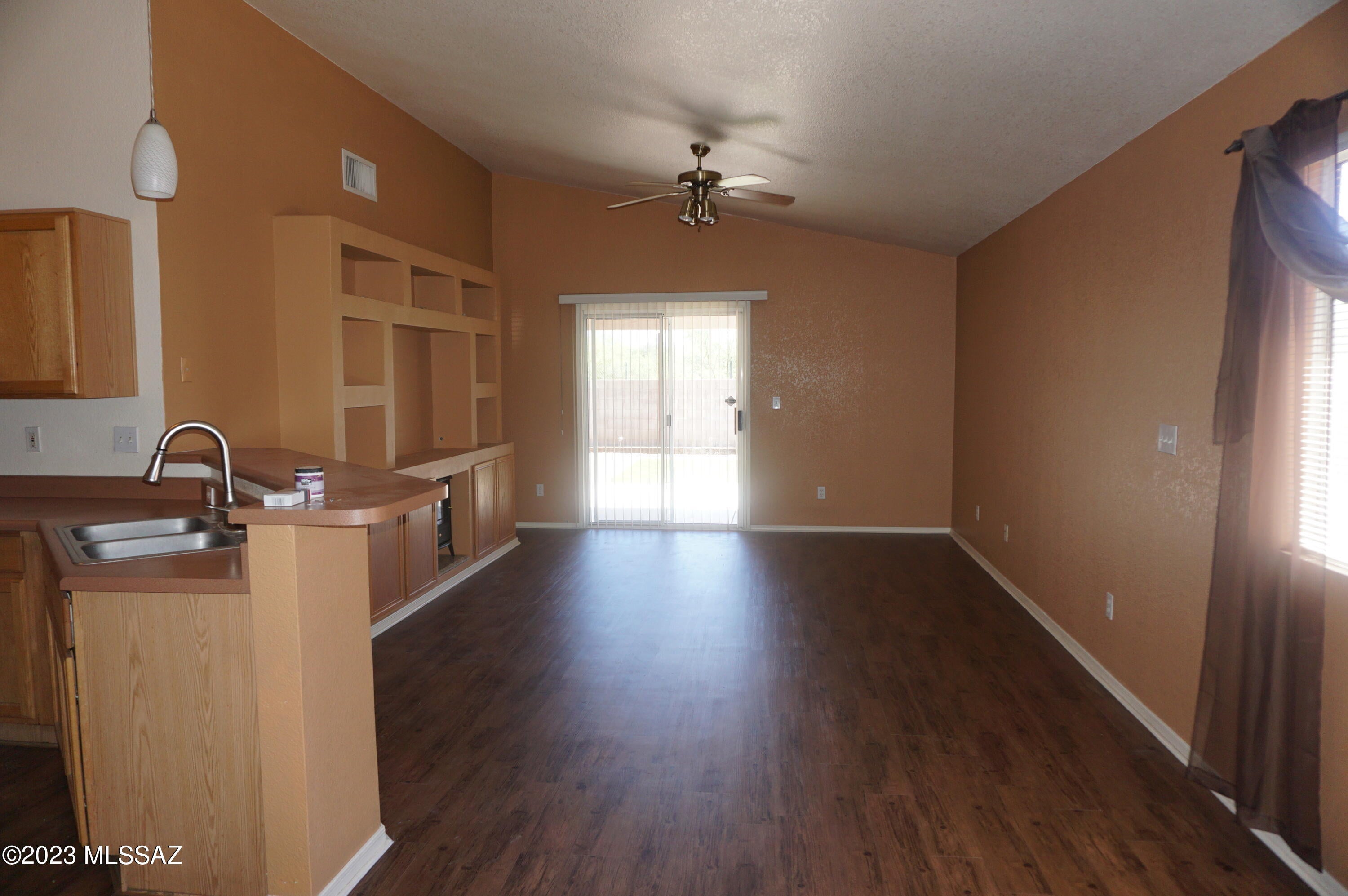 Casa De Kino (1-156) - Residential Lease