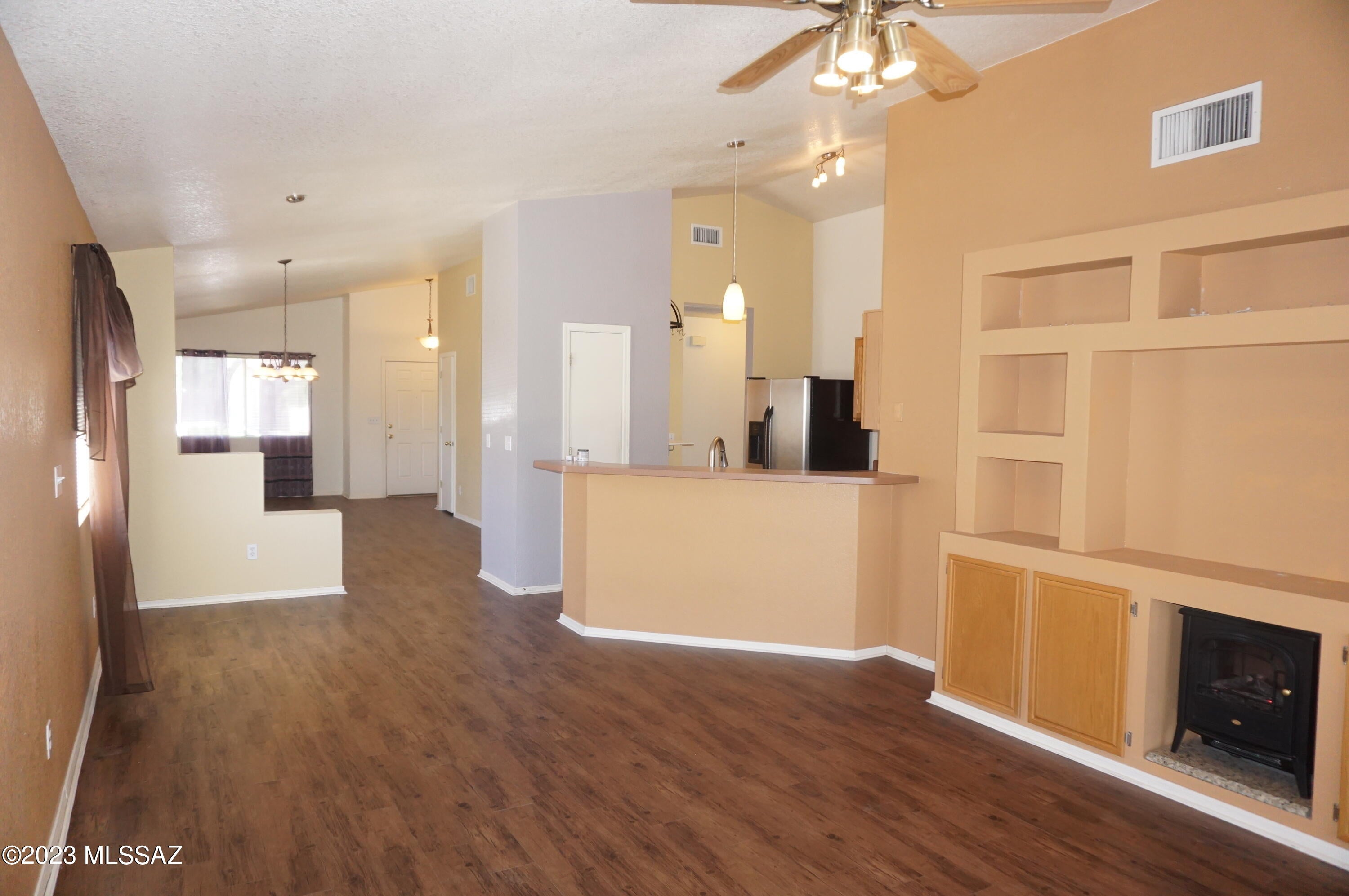 Casa De Kino (1-156) - Residential Lease