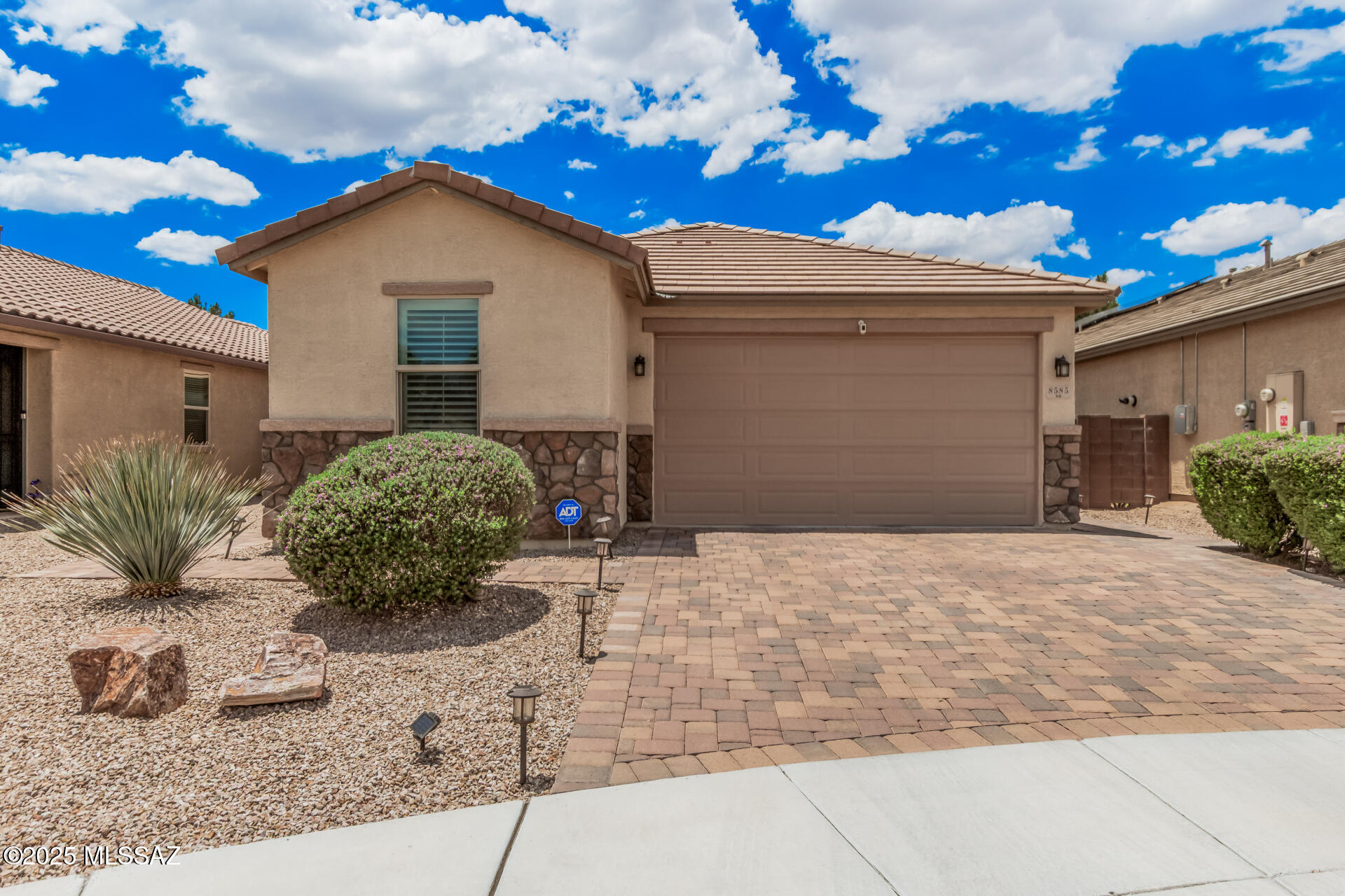 Beautifully maintained 3 bedroom, 2 bathroom KB Home with a den, built in 2018 and freshly painted throughout. Located in a quiet, gated community on the Tucson National Golf Course. The open-concept kitchen features granite countertops, a breakfast bar, tile backsplash, stainless steel appliances, and modern lighting ideal for both everyday living and entertaining. Lease Terms & Tenant Expectations: Minimum 1-year lease required * Tenants responsible for all utilities (electric, water, gas, etc.) * Monthly HVAC filter replacement required (tenant responsibility) * Pets negotiable: small dogs only (under 30 lbs, No cats or birds) * No smoking allowed on the property. * Background and credit checks required for all applicants.