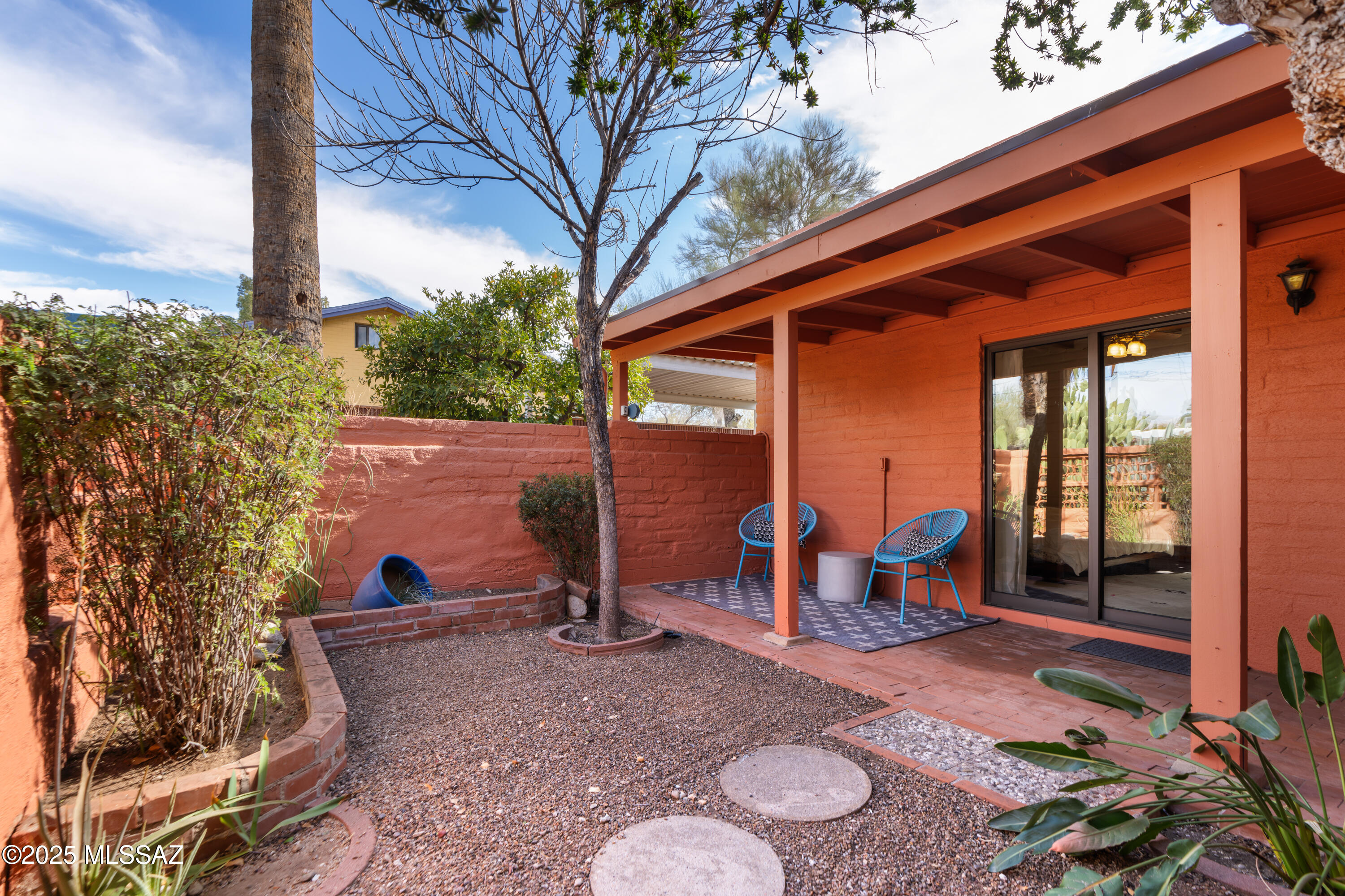 El Montevideo Estates - Residential