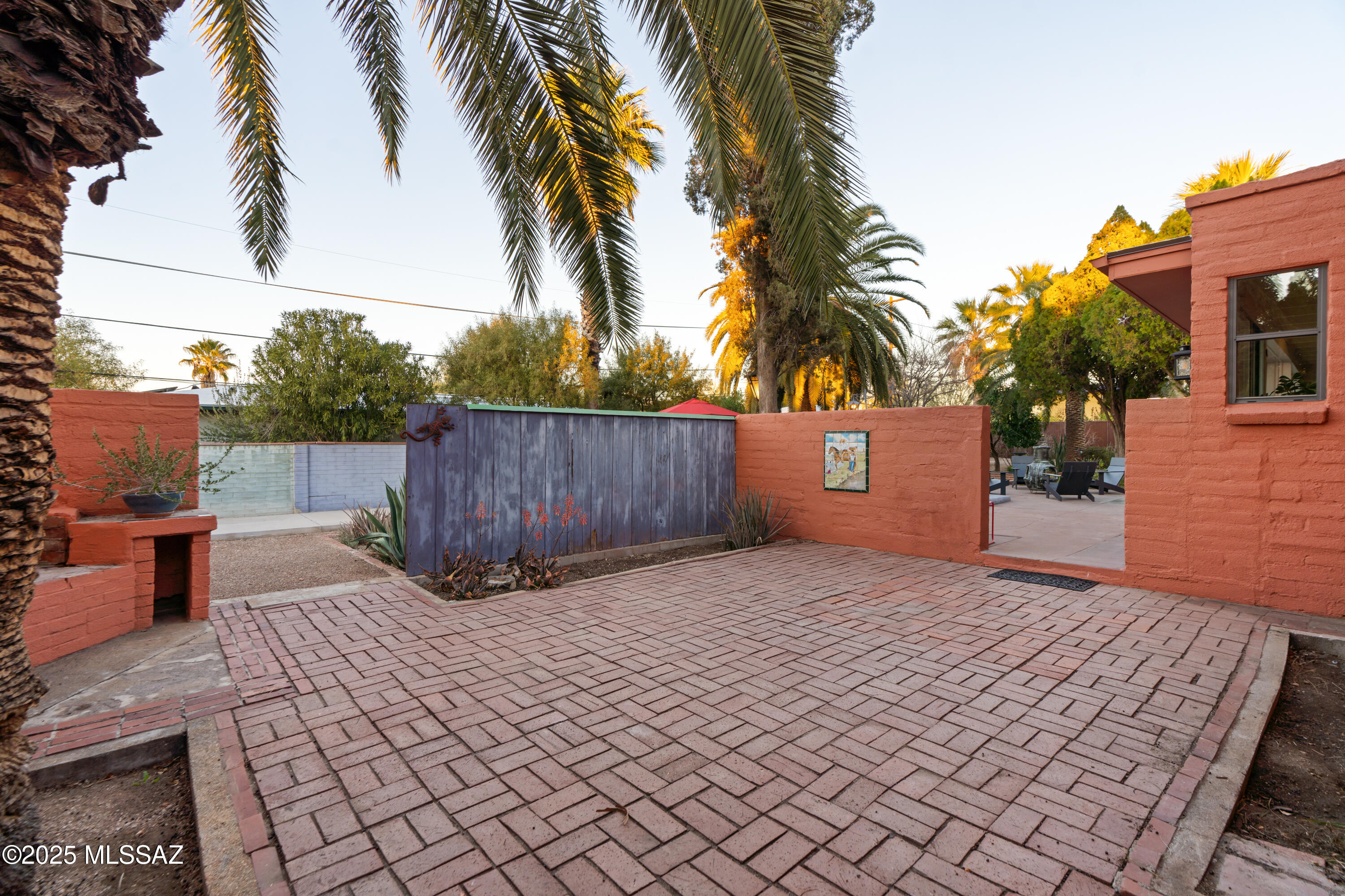 El Montevideo Estates - Residential