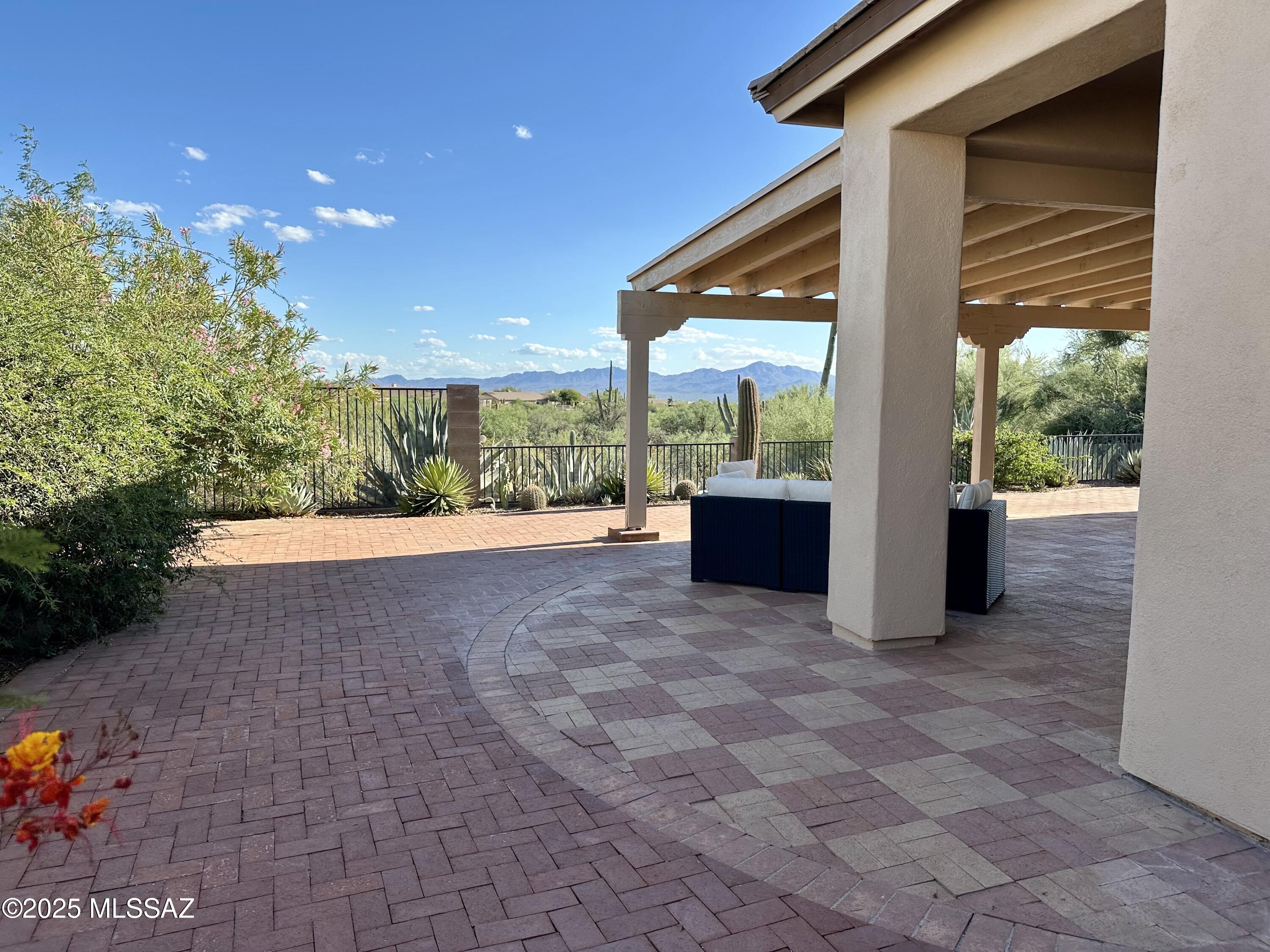 Bluffs At Dove Mountain (1-122) - Residential