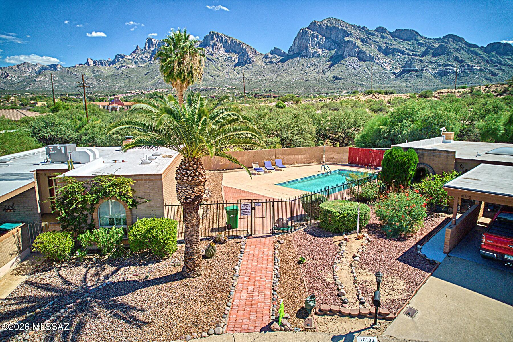 Oro Valley Townhouses (47-52, 58-91) - Residential