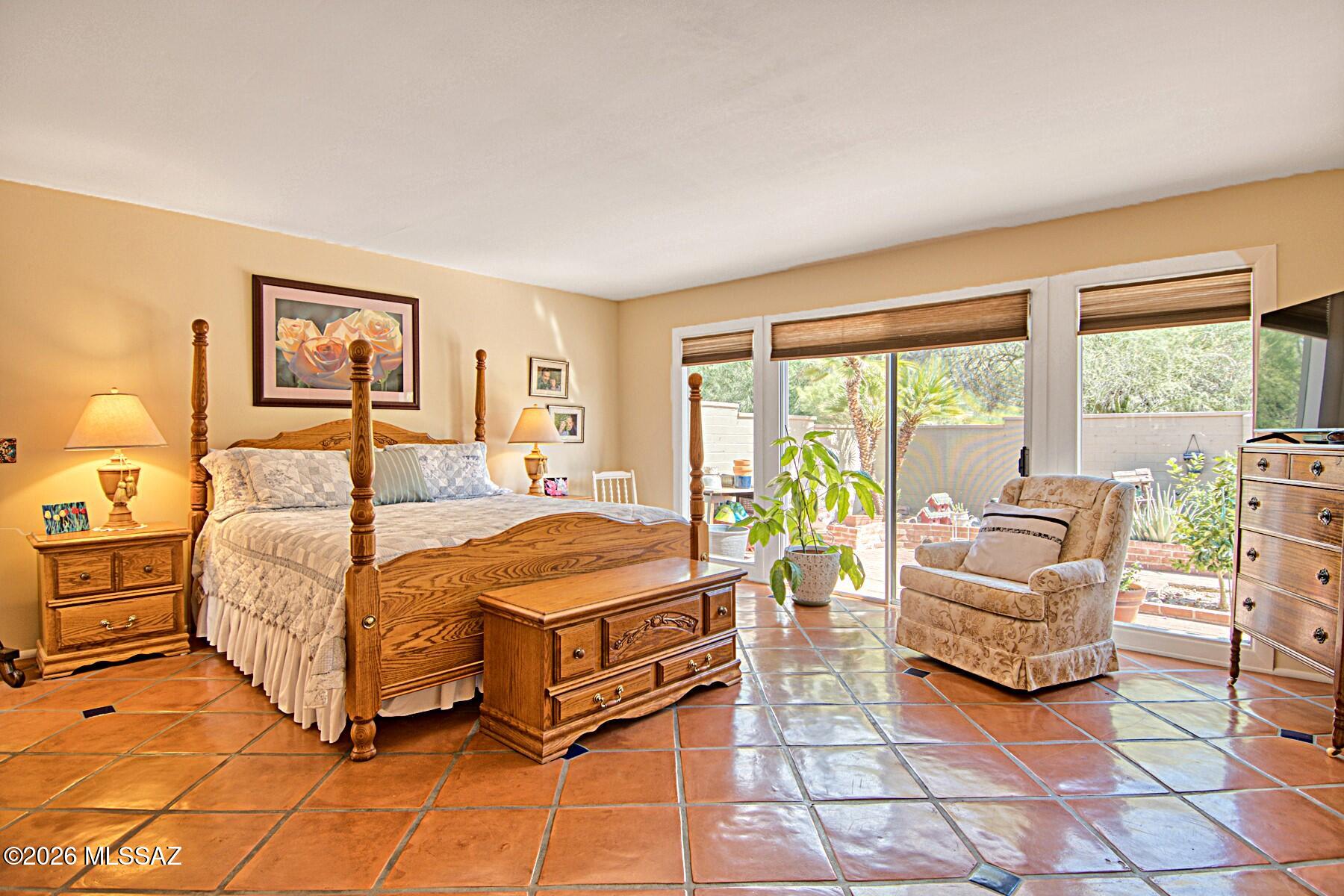 Oro Valley Townhouses (47-52, 58-91) - Residential