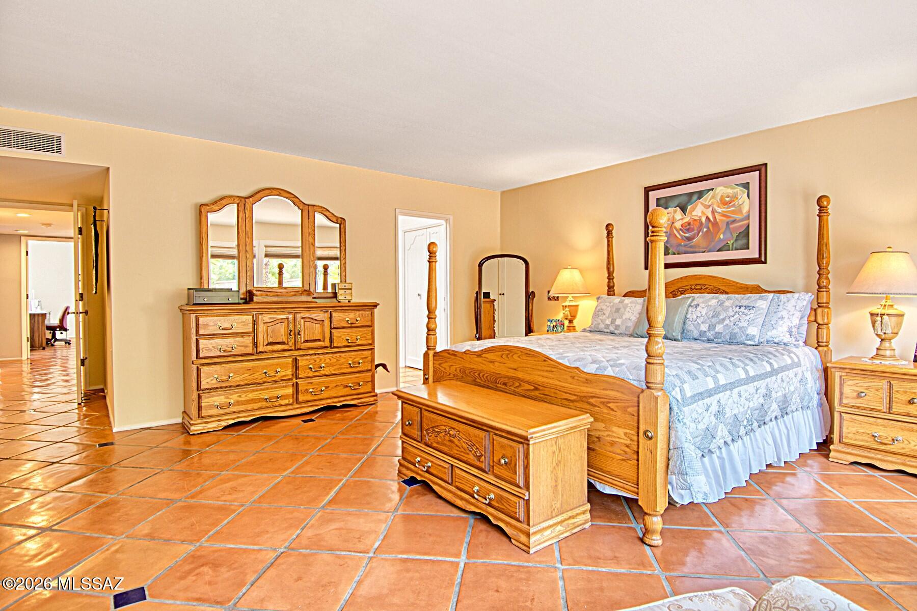 Oro Valley Townhouses (47-52, 58-91) - Residential