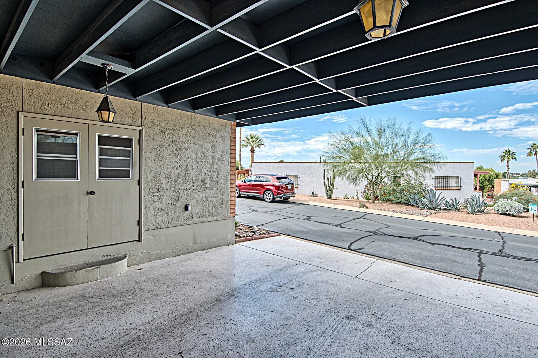 Oro Valley Townhouses (47-52, 58-91) - Residential
