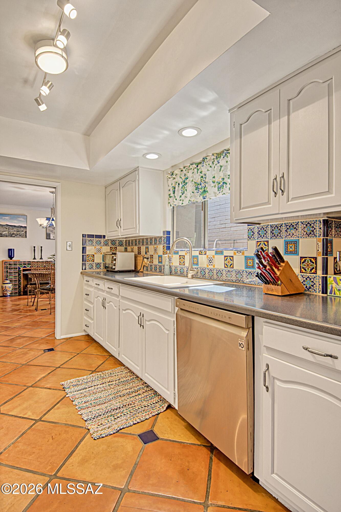 Oro Valley Townhouses (47-52, 58-91) - Residential