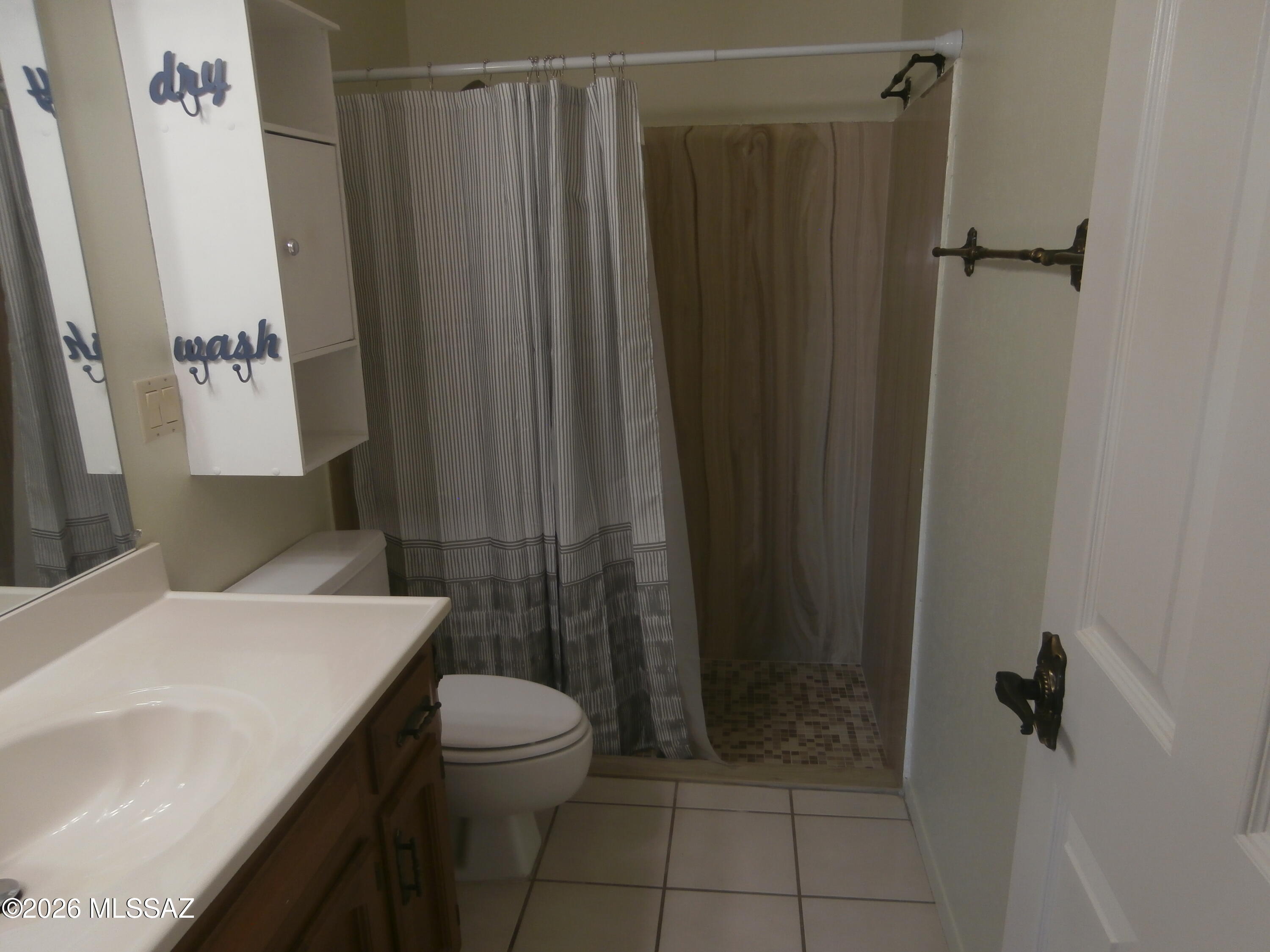 Esperanza Estates - Residential Lease