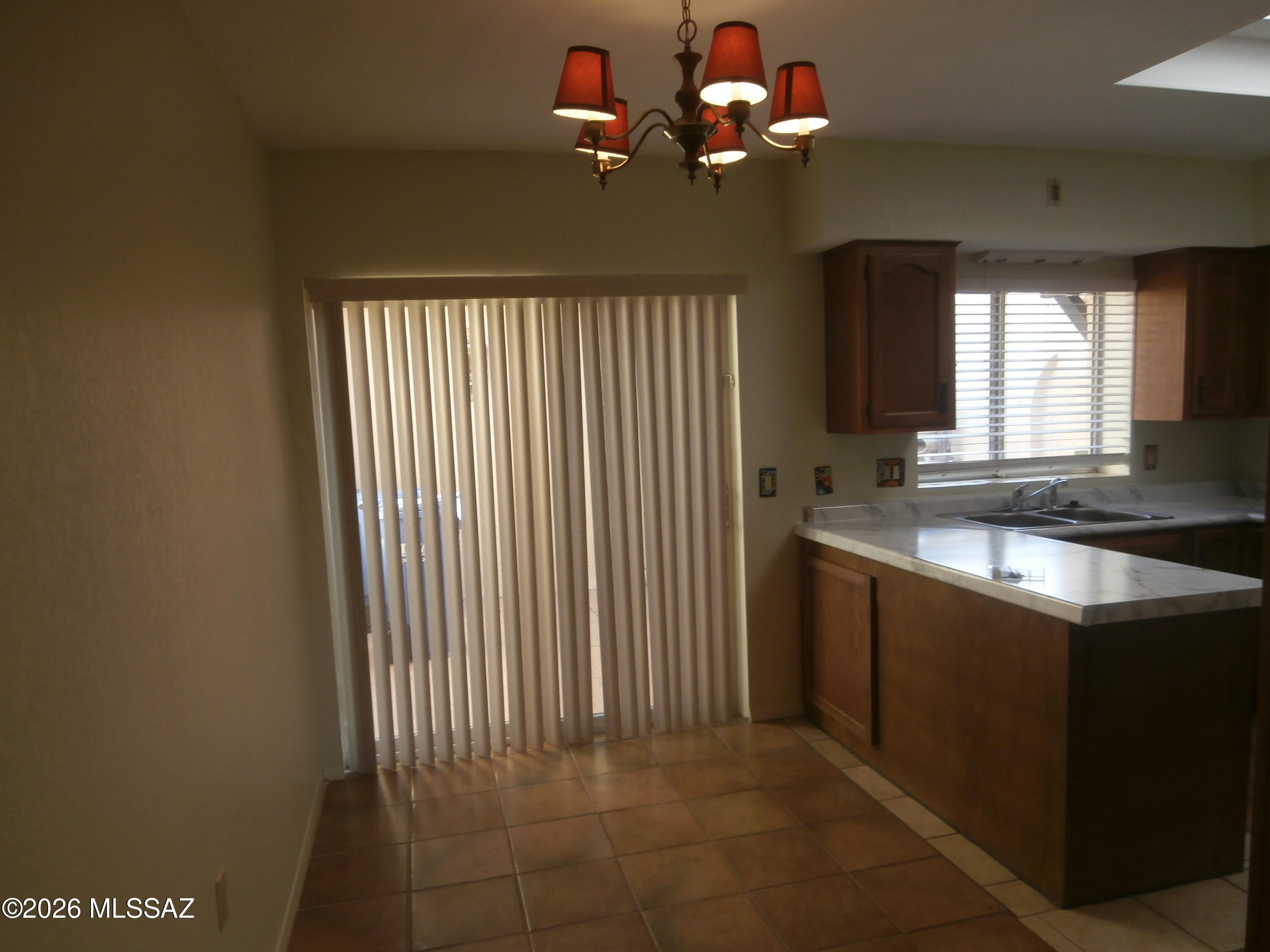 Esperanza Estates - Residential Lease