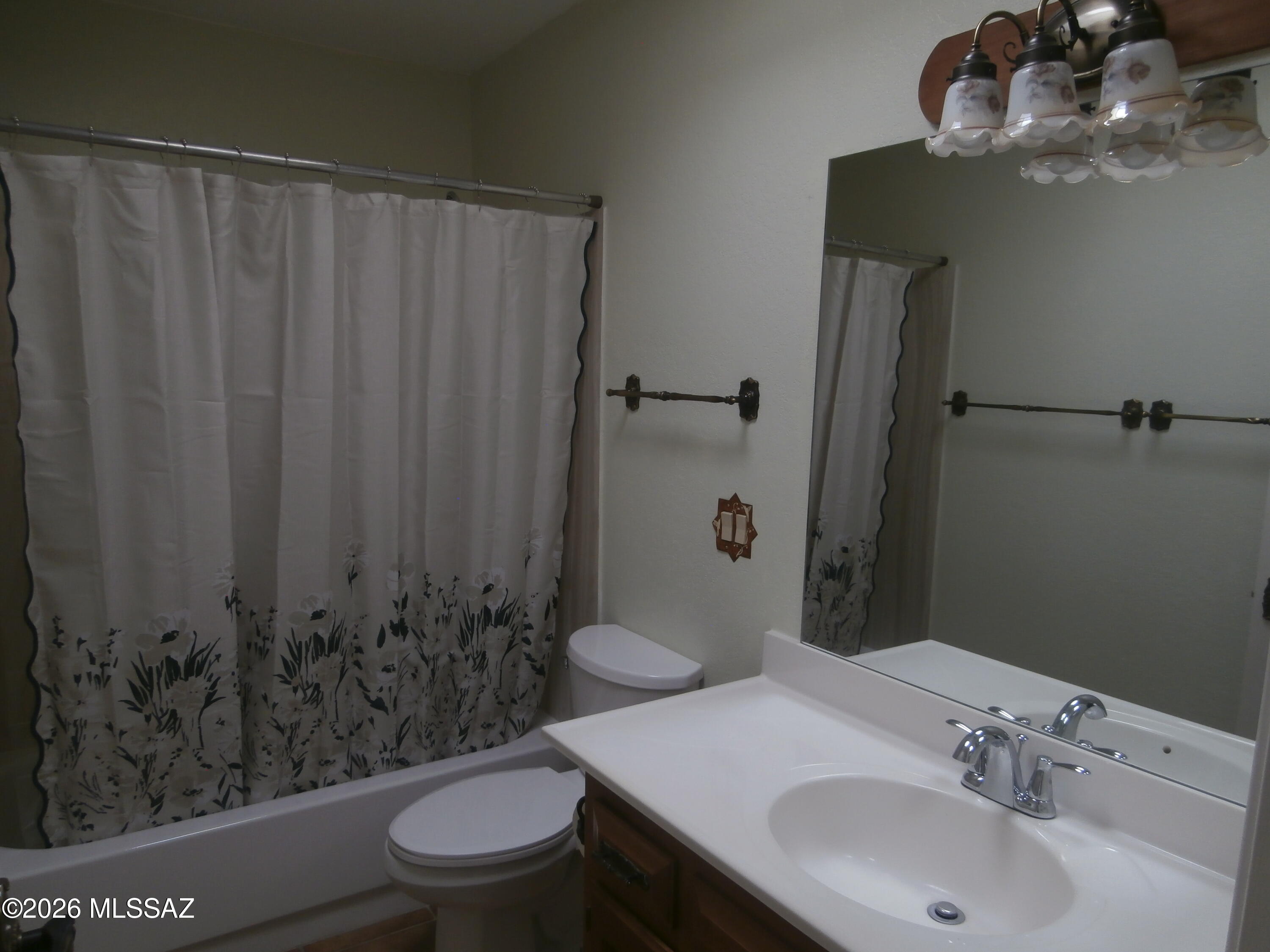 Esperanza Estates - Residential Lease
