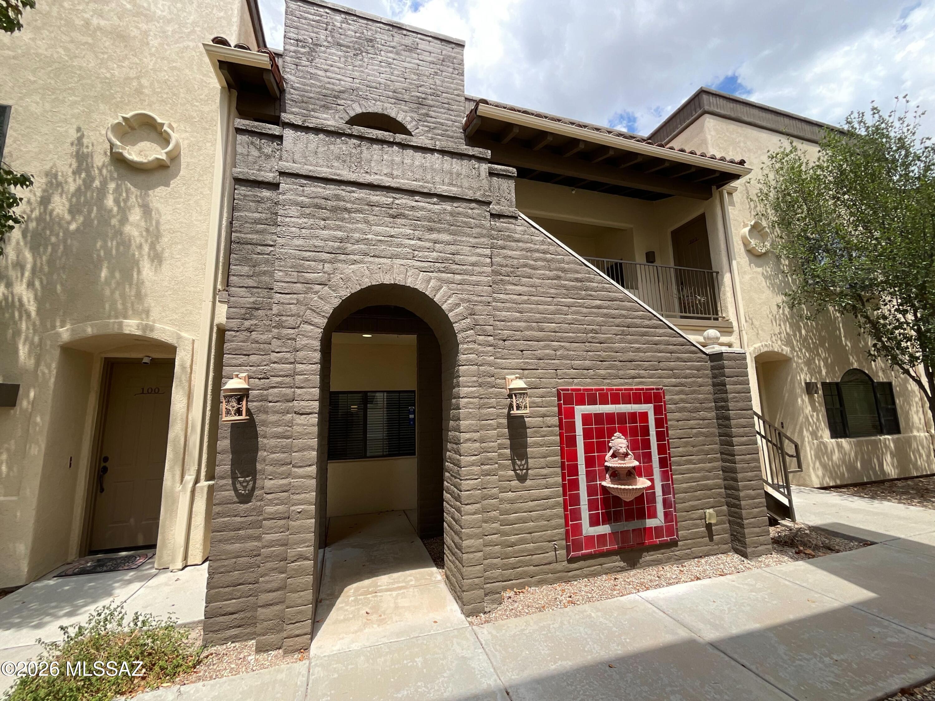 Location, location, location! This move-in ready condo is situated in one of the best locations in central Tucson (the corner of River & Campbell). The Placita Escondida is an amazing community that gives you direct access to Riverwalk in addition to a variety of restaurants, businesses, parks & shopping centers. The condo features beautiful travertine tile, SS appliances, new carpet & en-suite washer dryer. The interior is freshly painted. You get your own covered patio that also features a storage closet. You'll like the double vanity in the bathroom & the huge walk-in closet in the bedroom. Enjoy the community's direct access to the Rillito River Park Trail & the well-known restaurants & businesses in this popular area.
