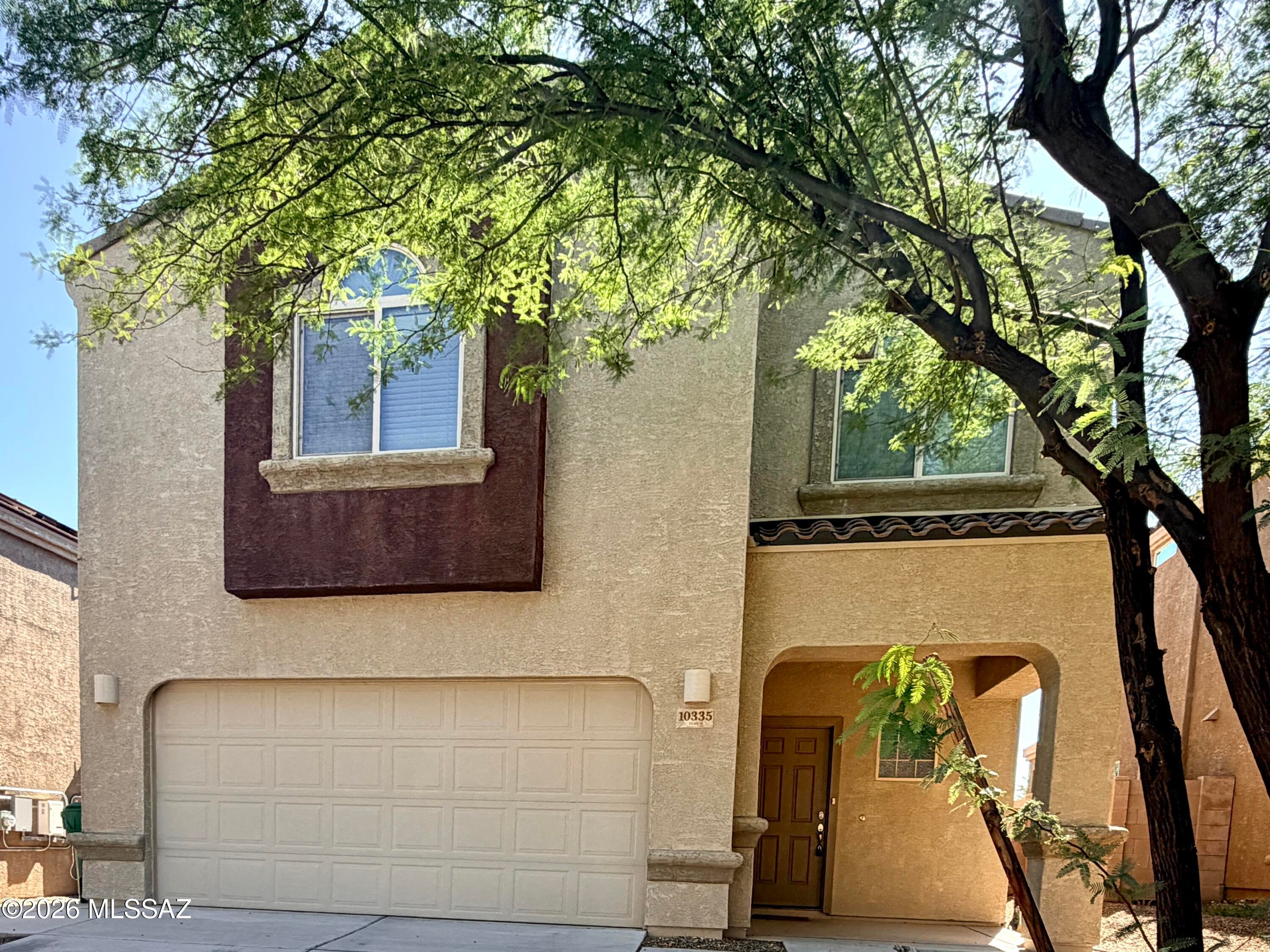 Beautiful 2018 4bdr/3ba home in Vail! Gorgeous bright/open kitchen w/granite counters.  stainless steel appliances, breakfast bar and pantry.
Awesome backyard for relaxing or entertaining features stunning mountain views, extended covered patio and fire pit. This home is a MUST SEE!