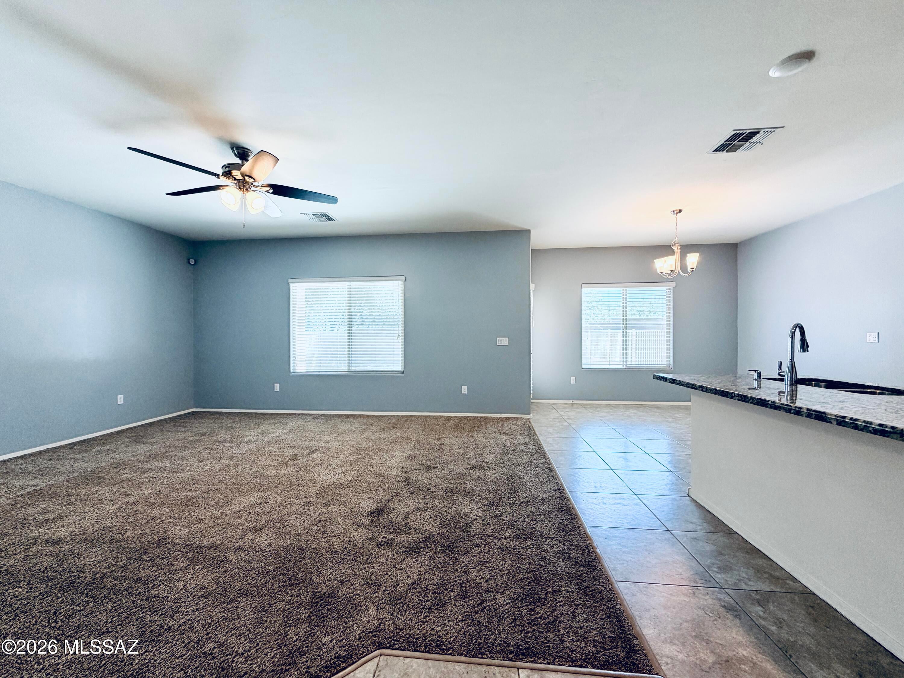 Vista Del Lago Norte SQ20140780198 - Residential Lease
