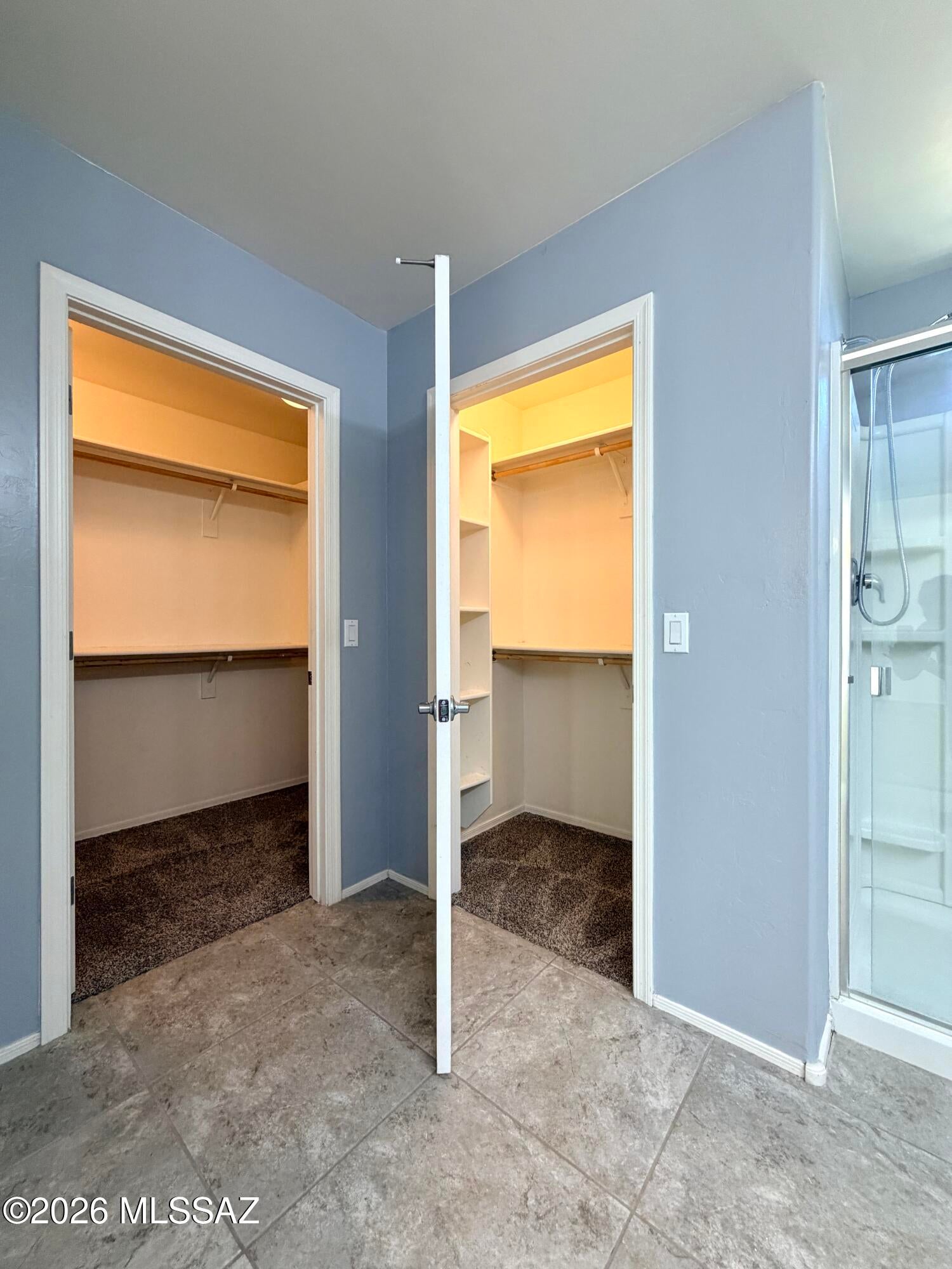 Vista Del Lago Norte SQ20140780198 - Residential Lease