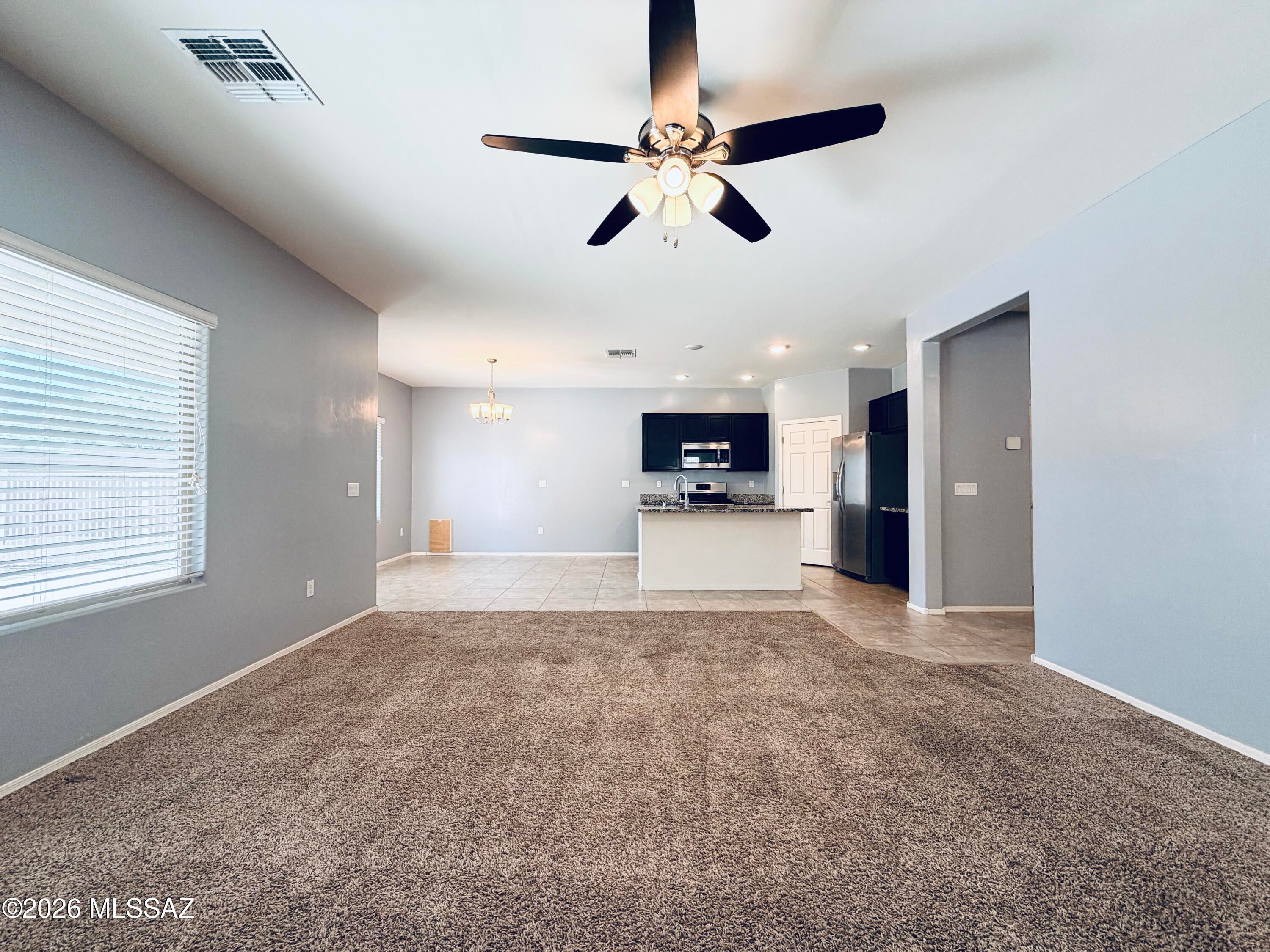 Vista Del Lago Norte SQ20140780198 - Residential Lease