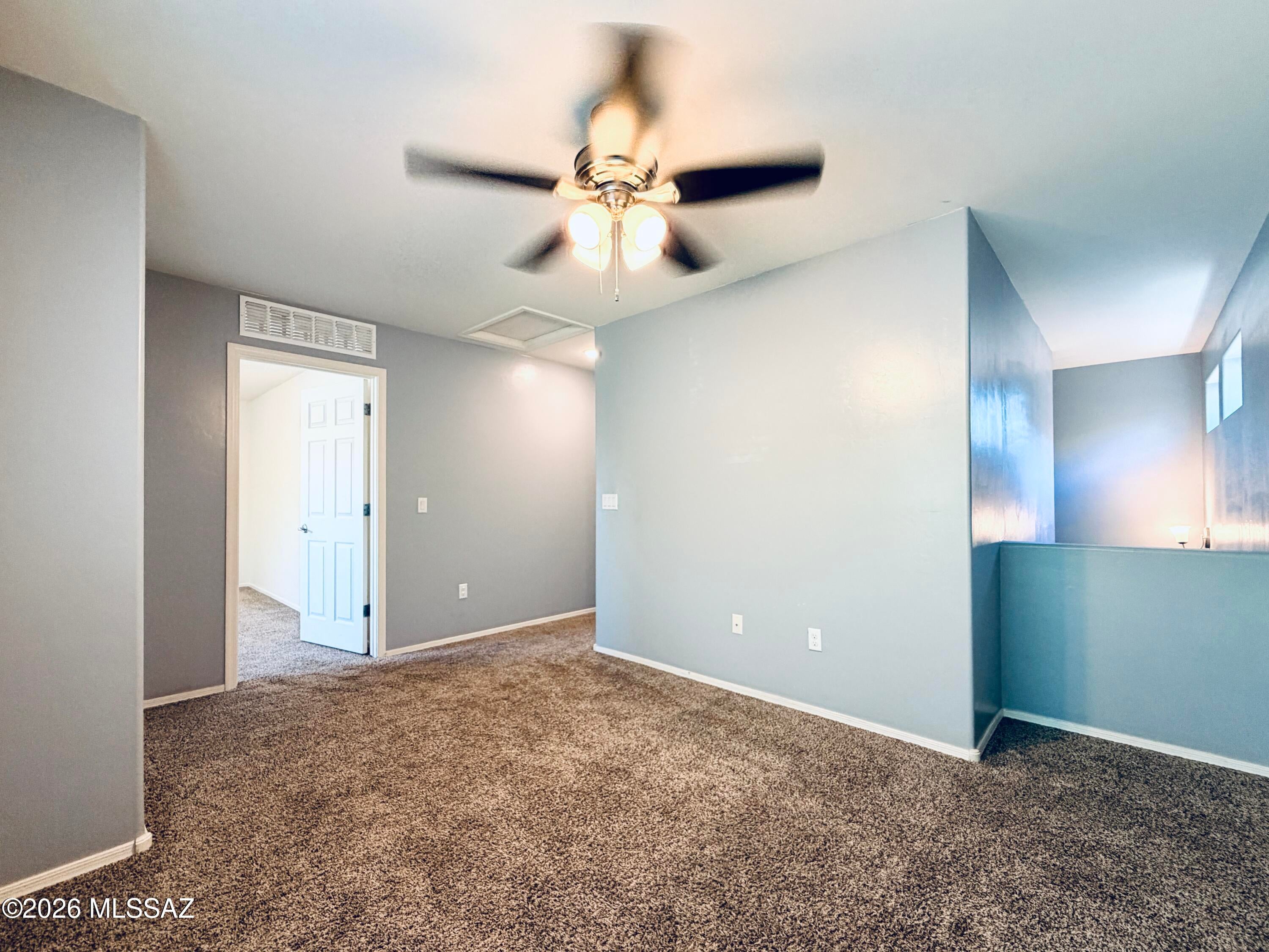 Vista Del Lago Norte SQ20140780198 - Residential Lease