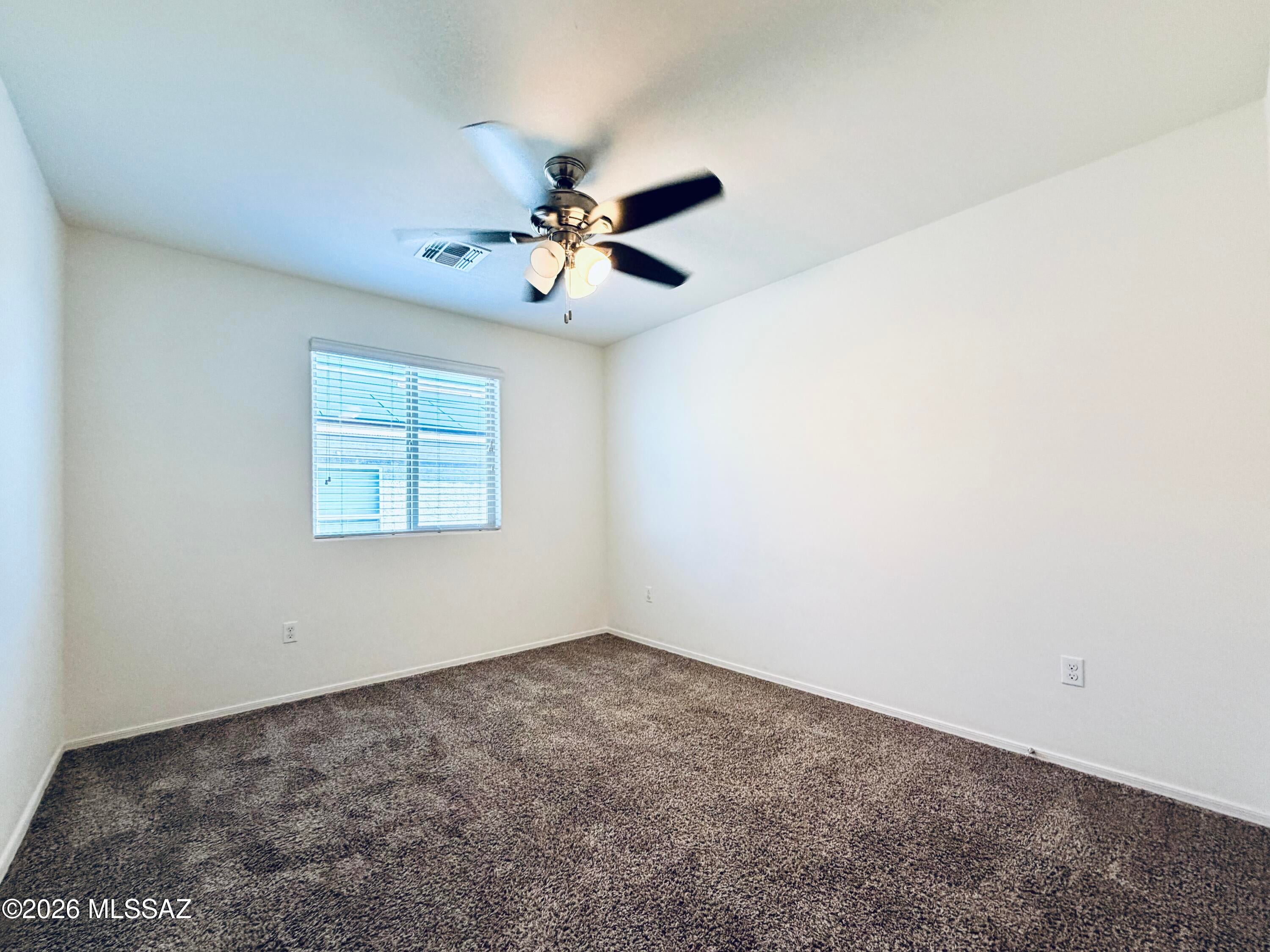 Vista Del Lago Norte SQ20140780198 - Residential Lease