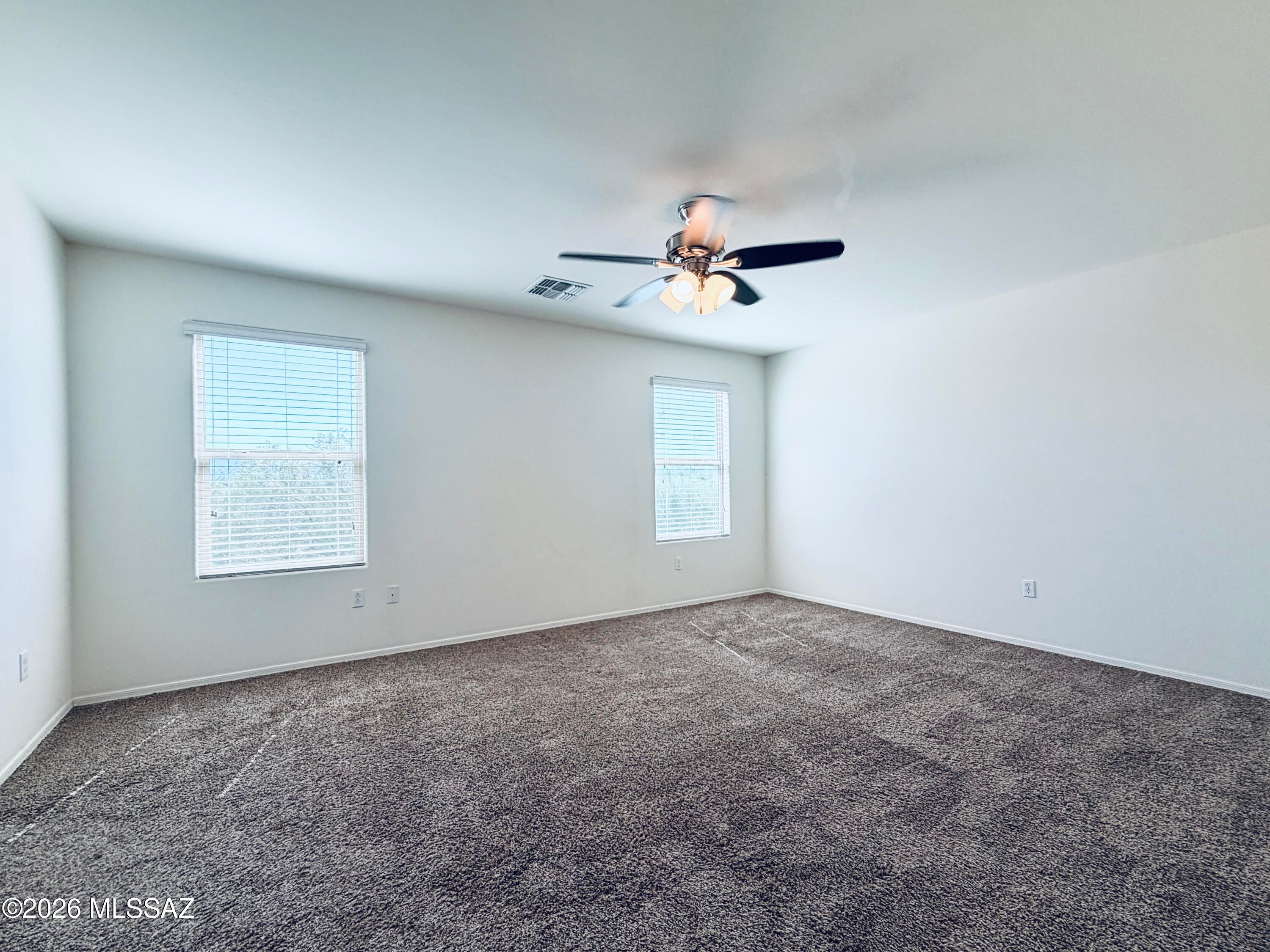 Vista Del Lago Norte SQ20140780198 - Residential Lease