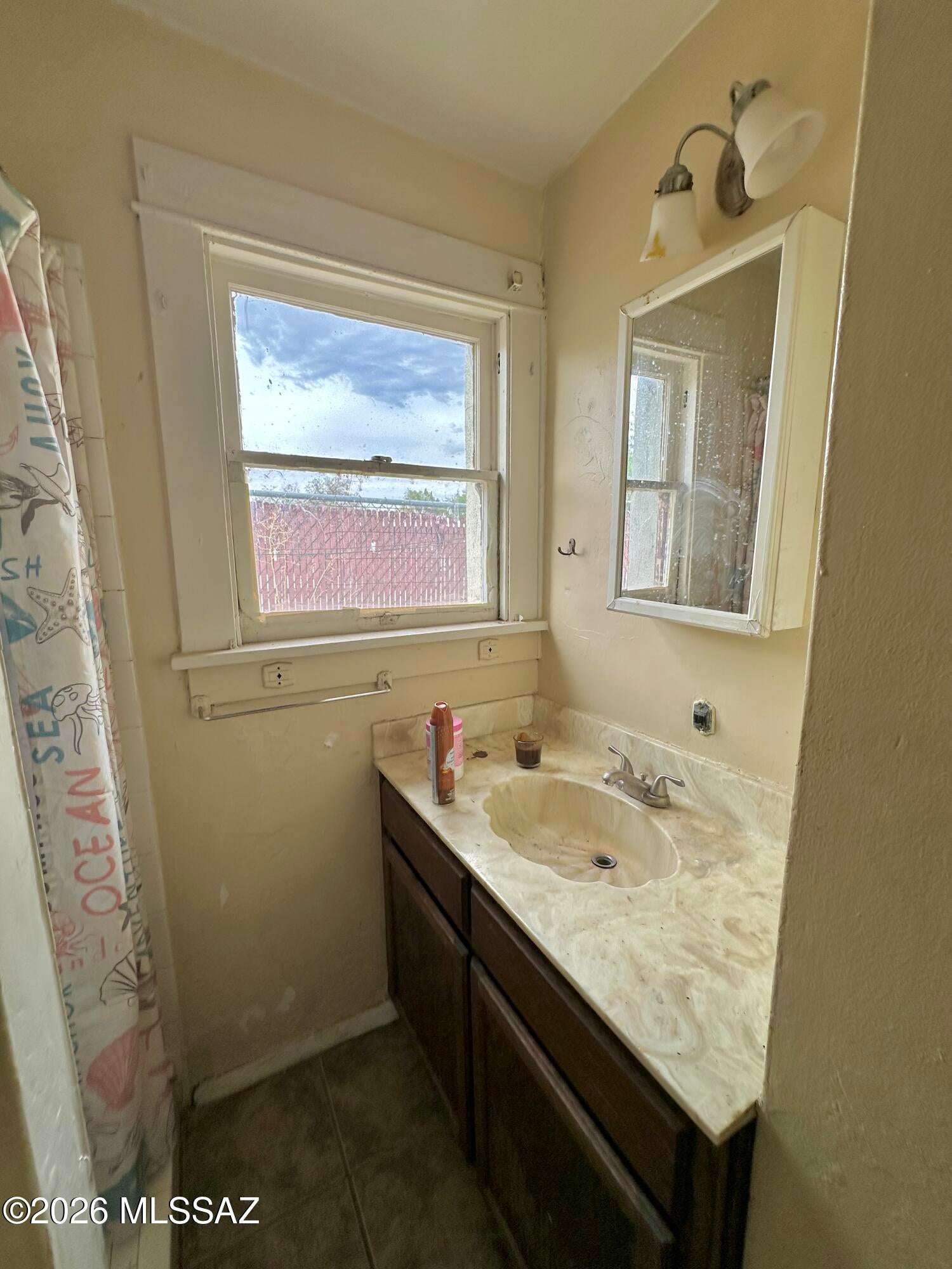 West Congress St. Addition - Residential Income