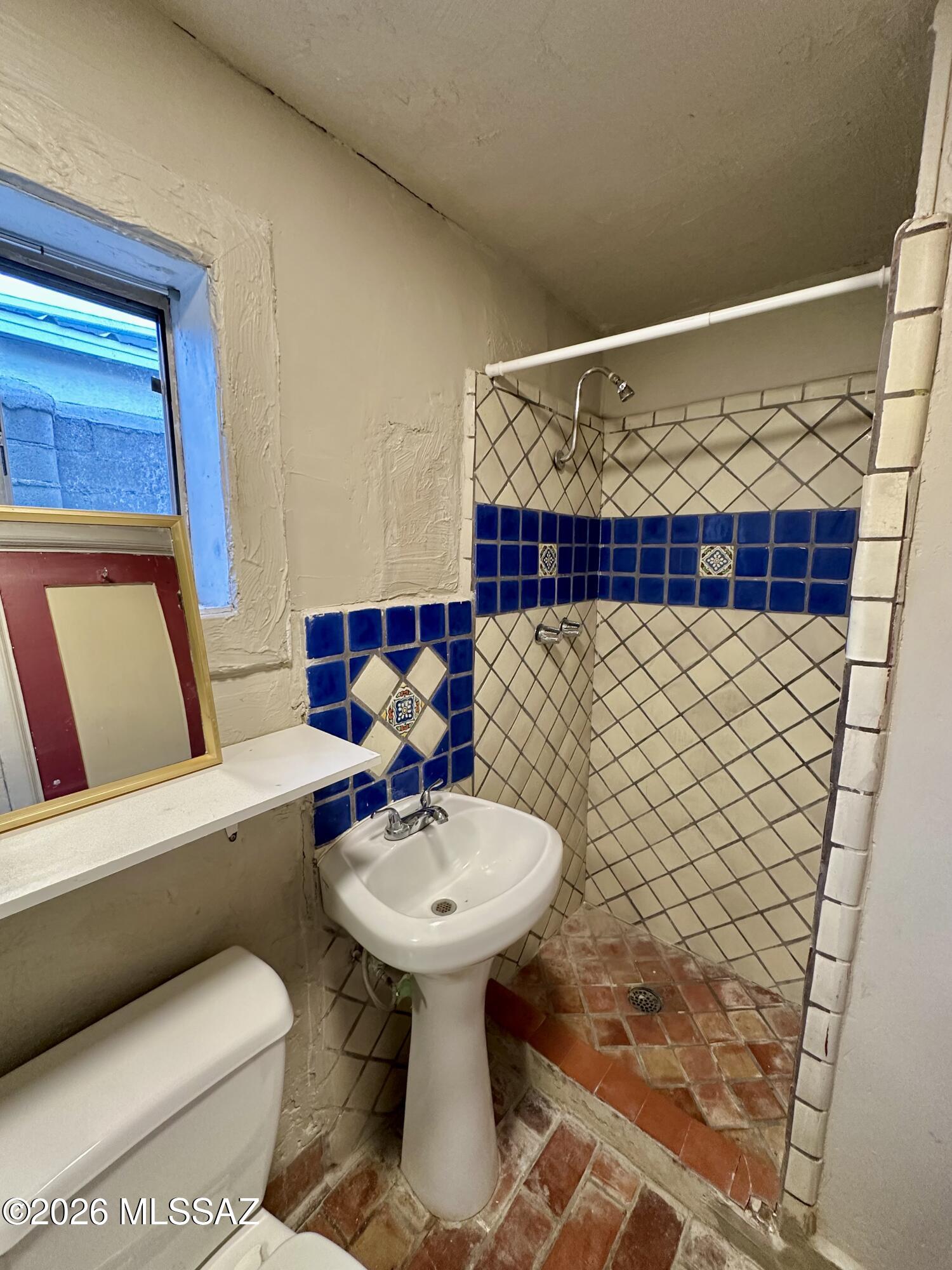 West Congress St. Addition - Residential Income