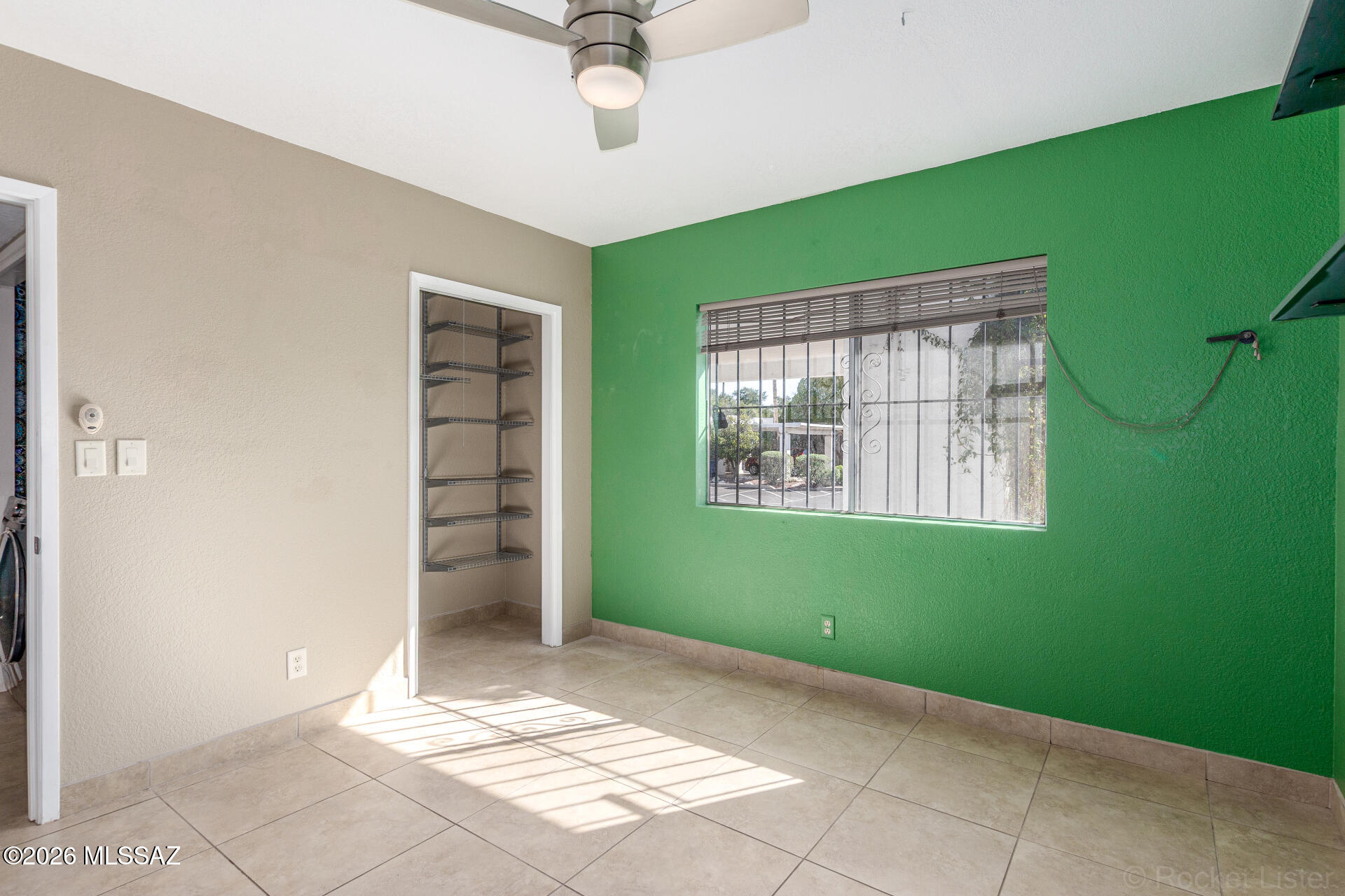 La Toluca Townhouses - Residential