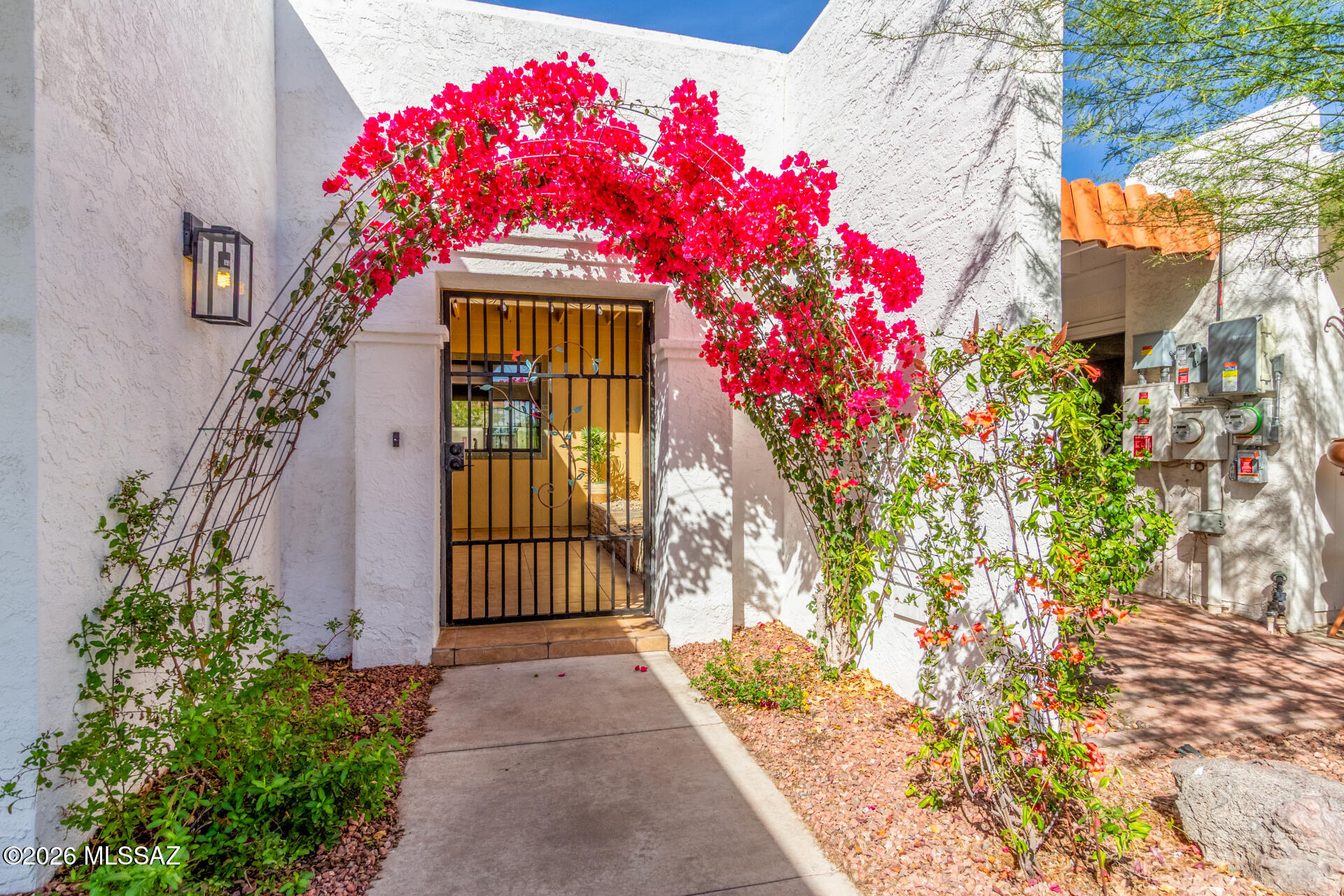 La Toluca Townhouses - Residential