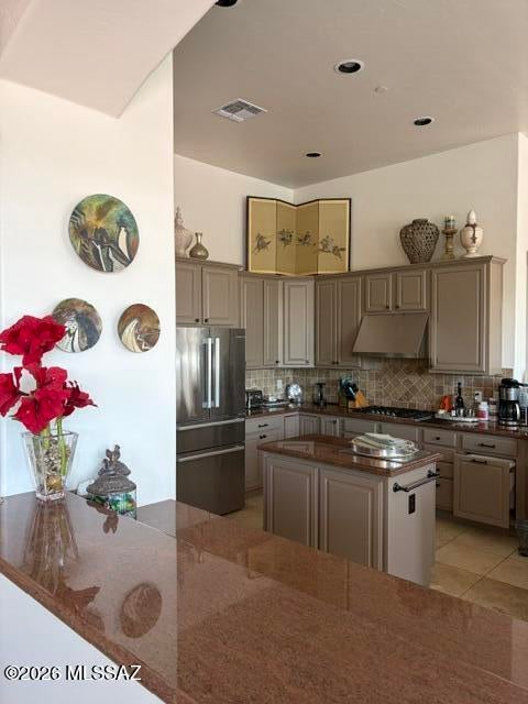 Dos Lagos at Dove Mountain (1-91) - Residential