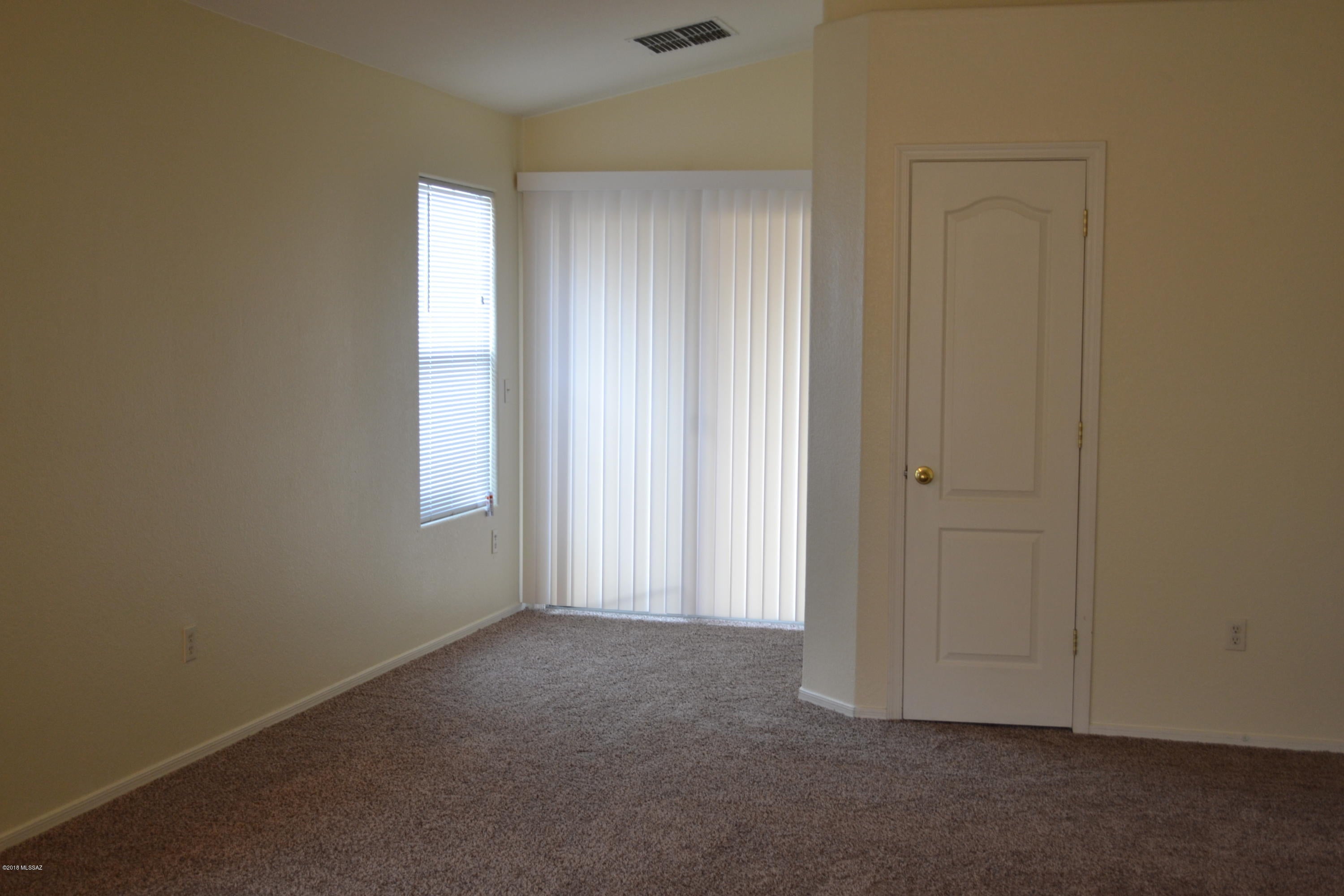 Tres Pueblos - Residential Lease
