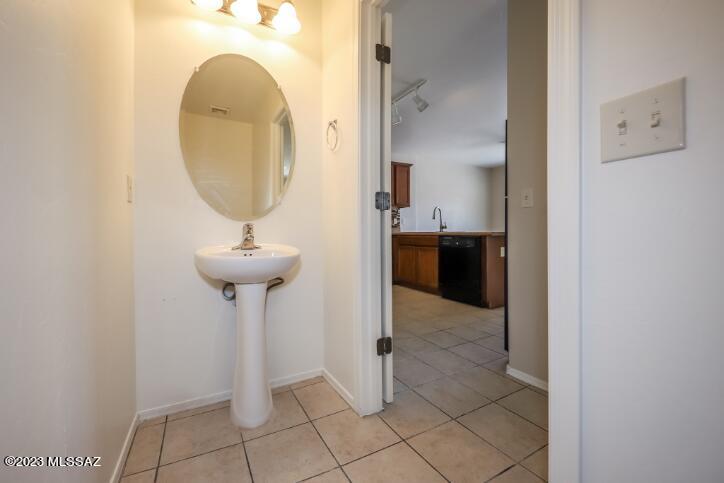 Rancho Valencia (1-583) - Residential Lease