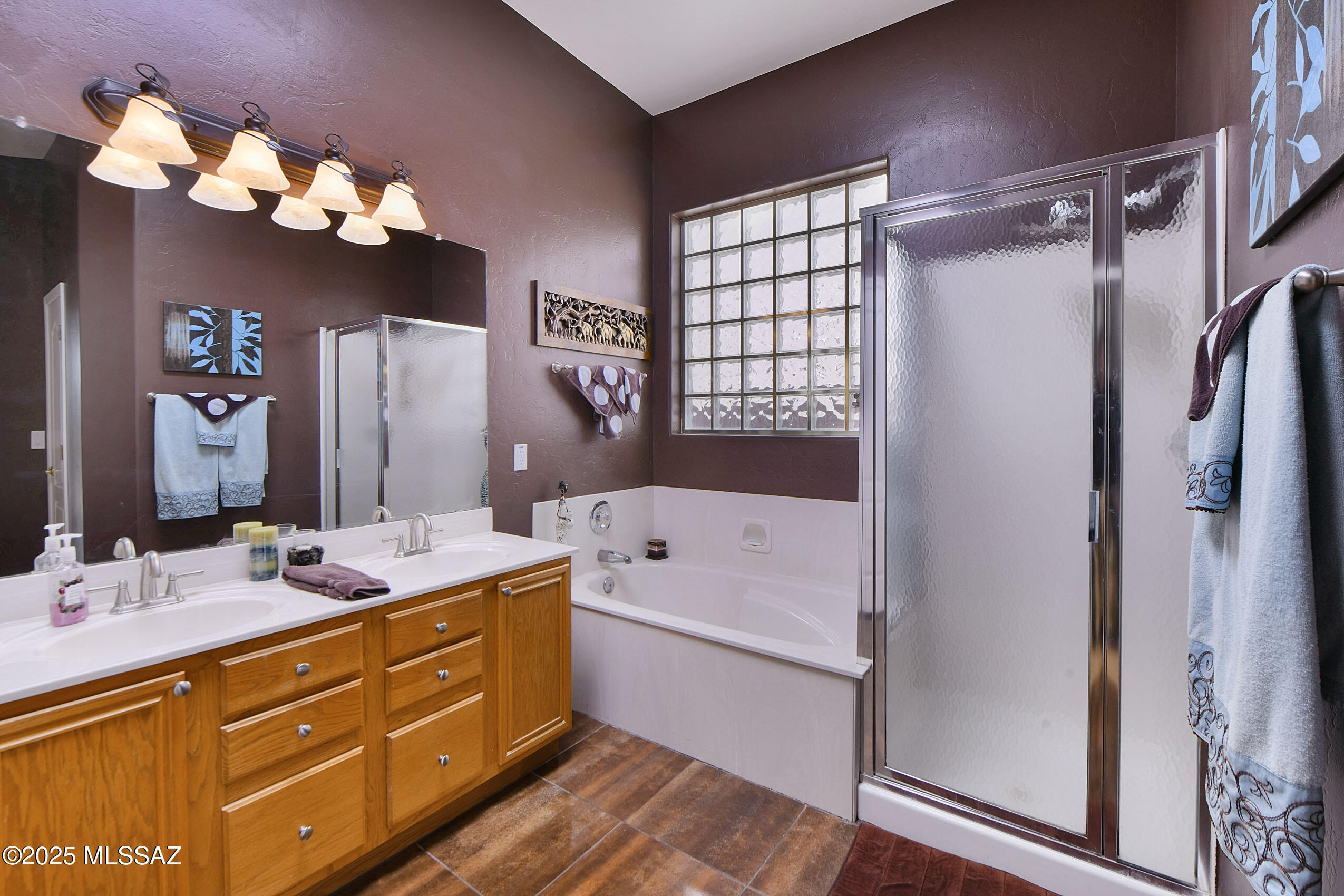 Catalina Shadows Estates (69-540) - Residential Lease
