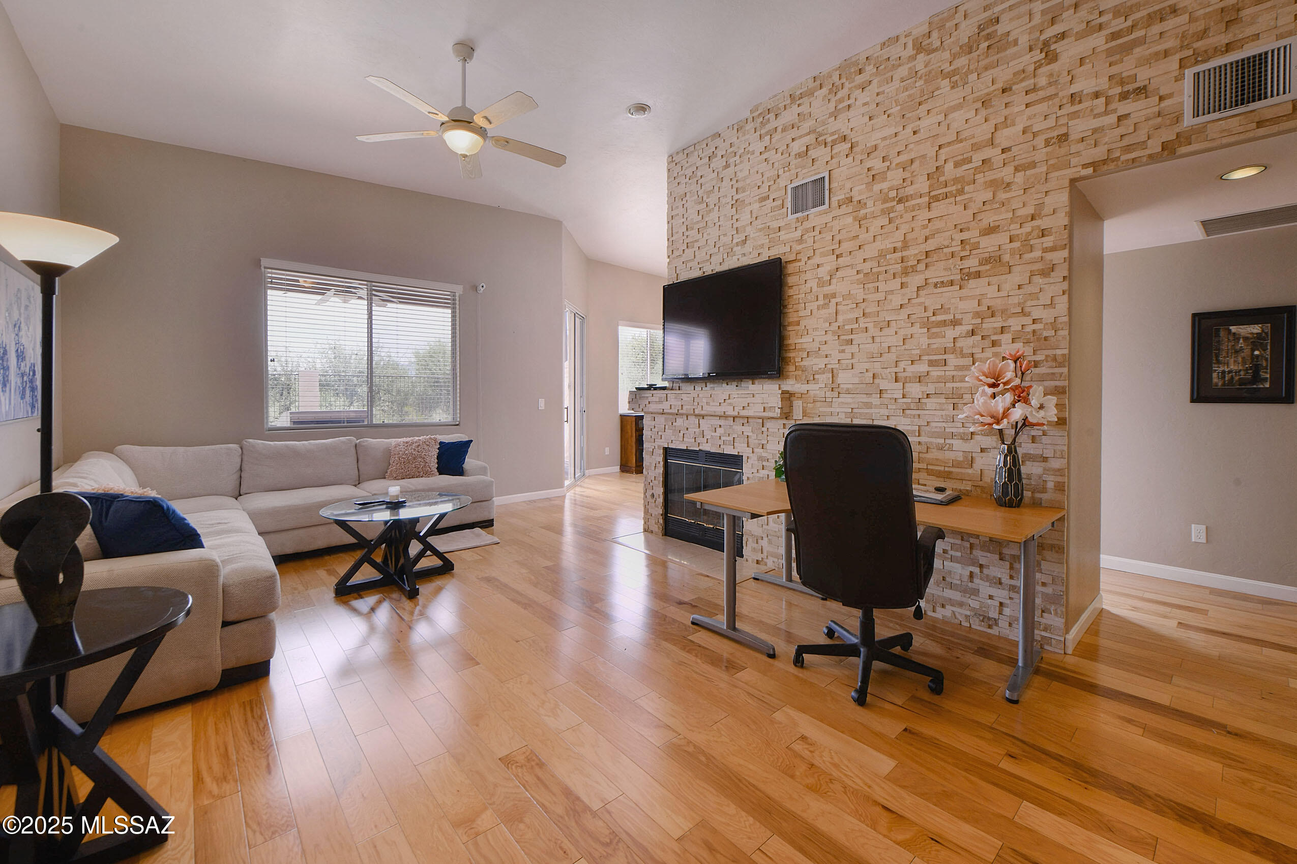 Catalina Shadows Estates (69-540) - Residential Lease