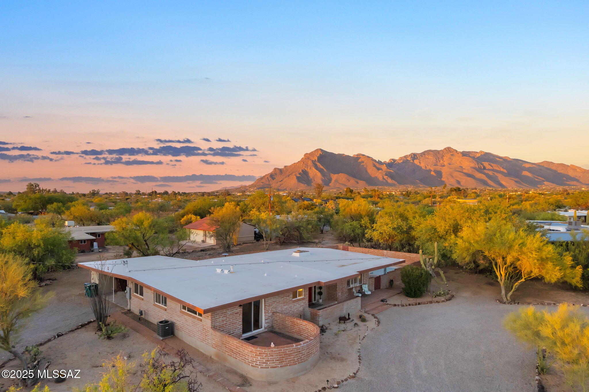Casas Adobes Estates (401-447) - Residential