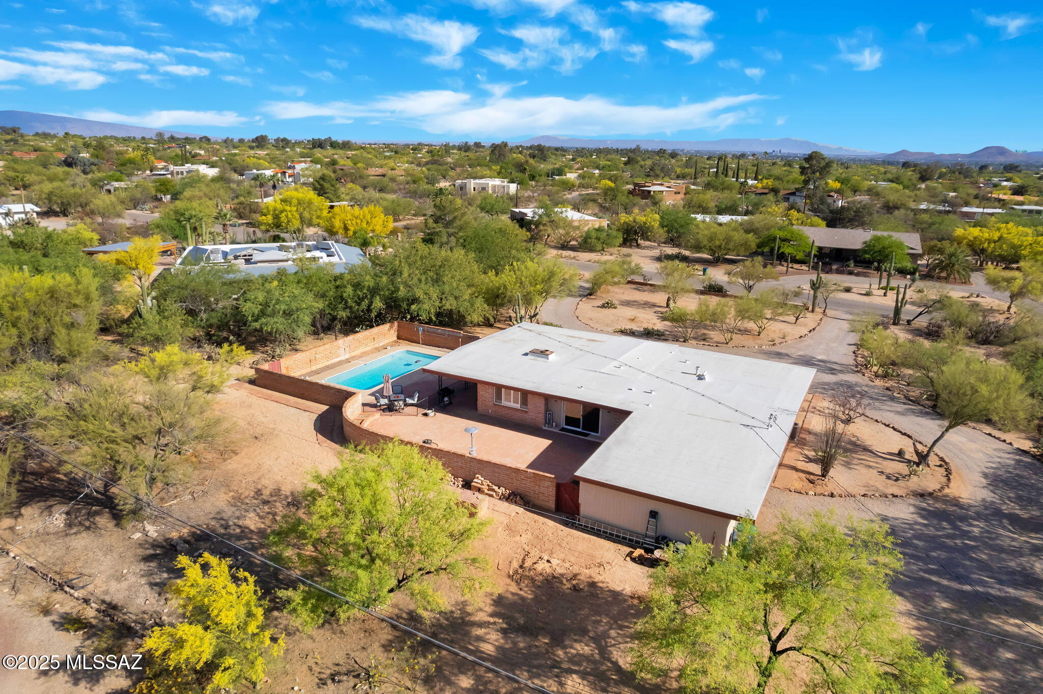 Casas Adobes Estates (401-447) - Residential