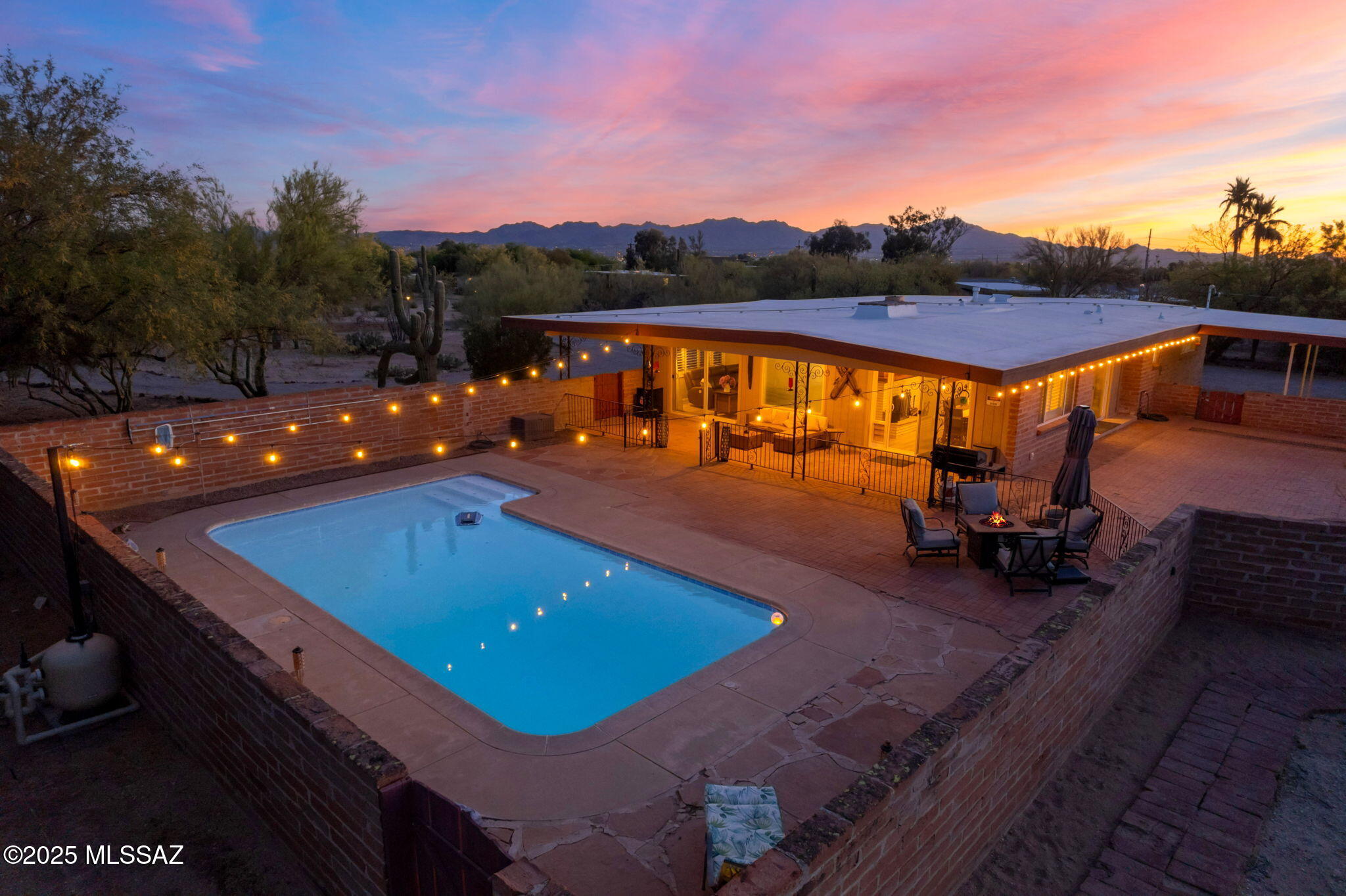Casas Adobes Estates (401-447) - Residential