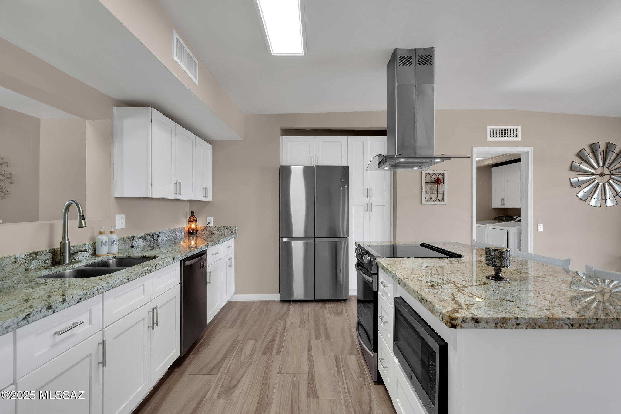 Casas Adobes Estates (401-447) - Residential
