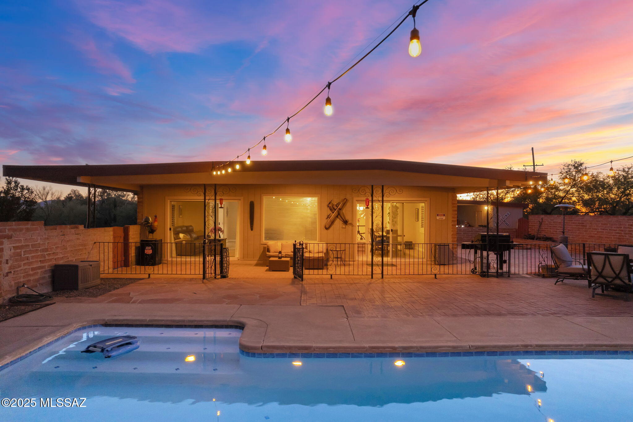 Casas Adobes Estates (401-447) - Residential