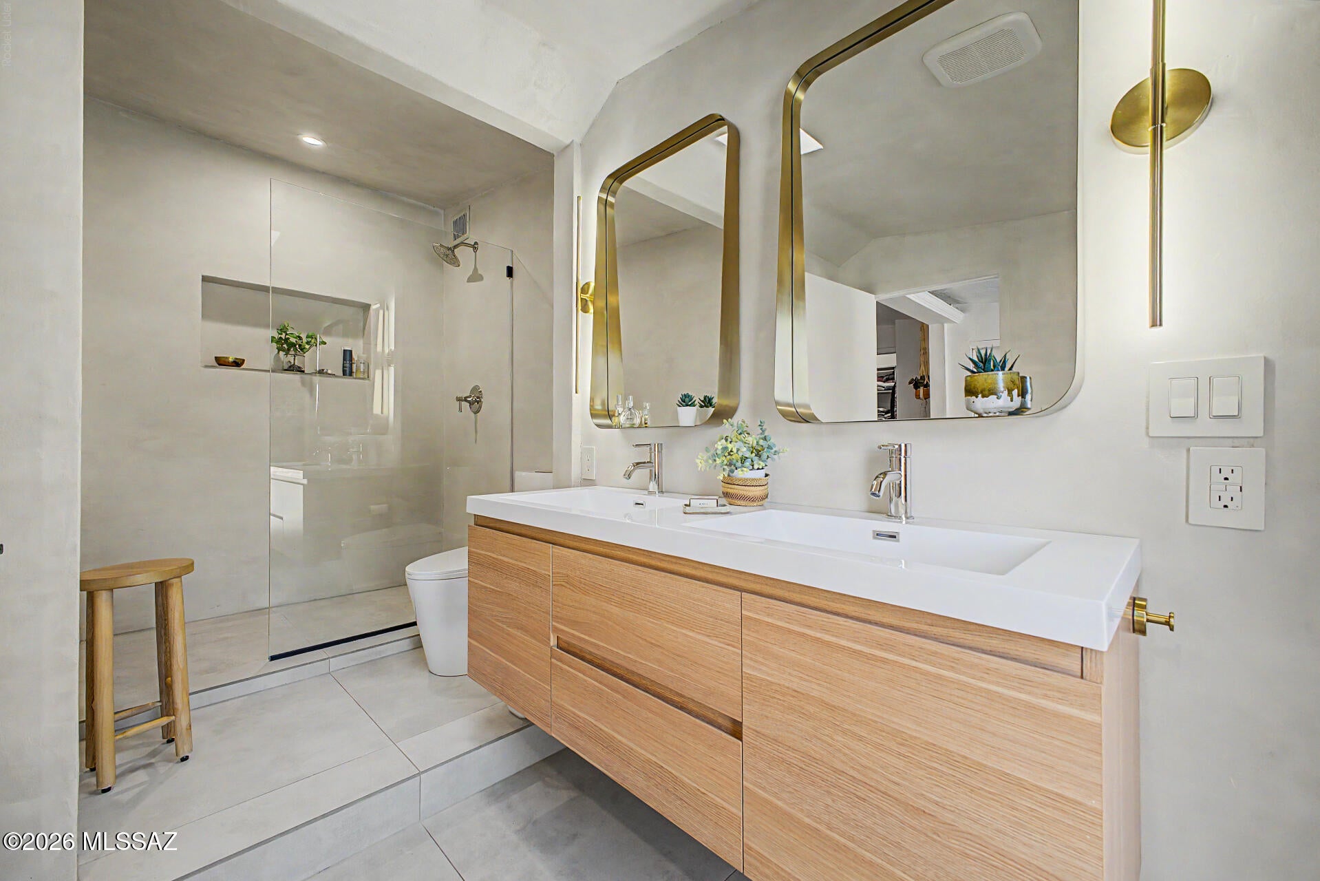 Indian Ridge Terrace (33-109) - Residential