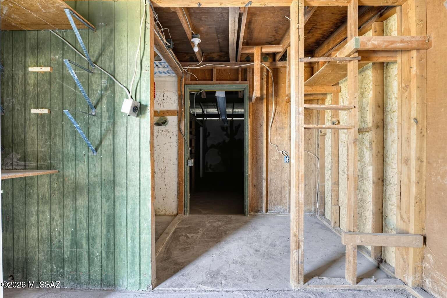 Estrella Sub Amd - Residential