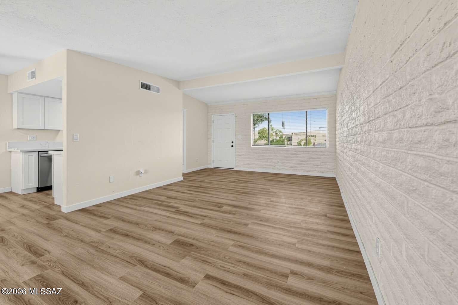 Estrella Sub Amd - Residential