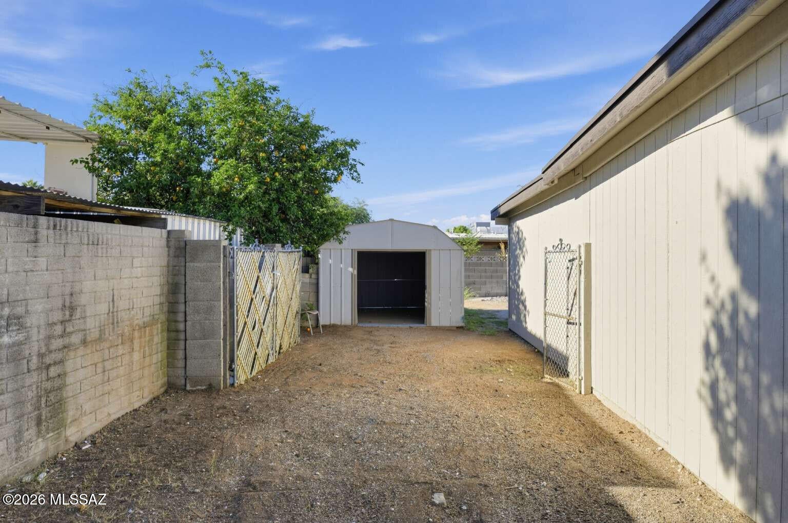Estrella Sub Amd - Residential