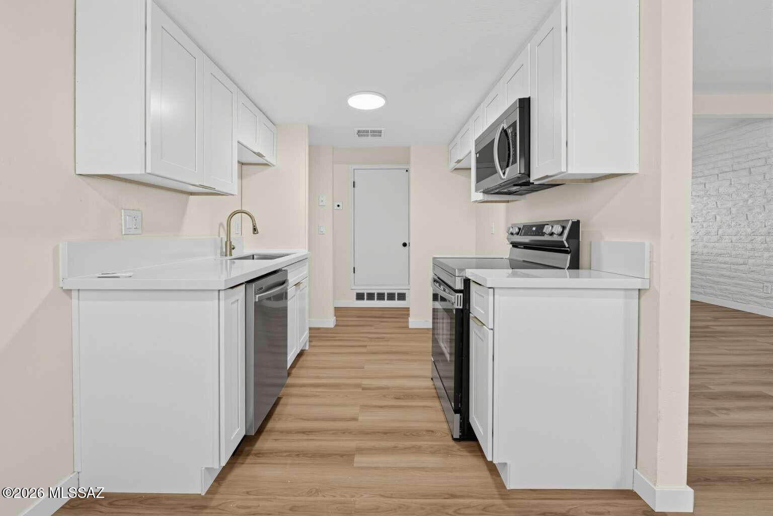 Estrella Sub Amd - Residential