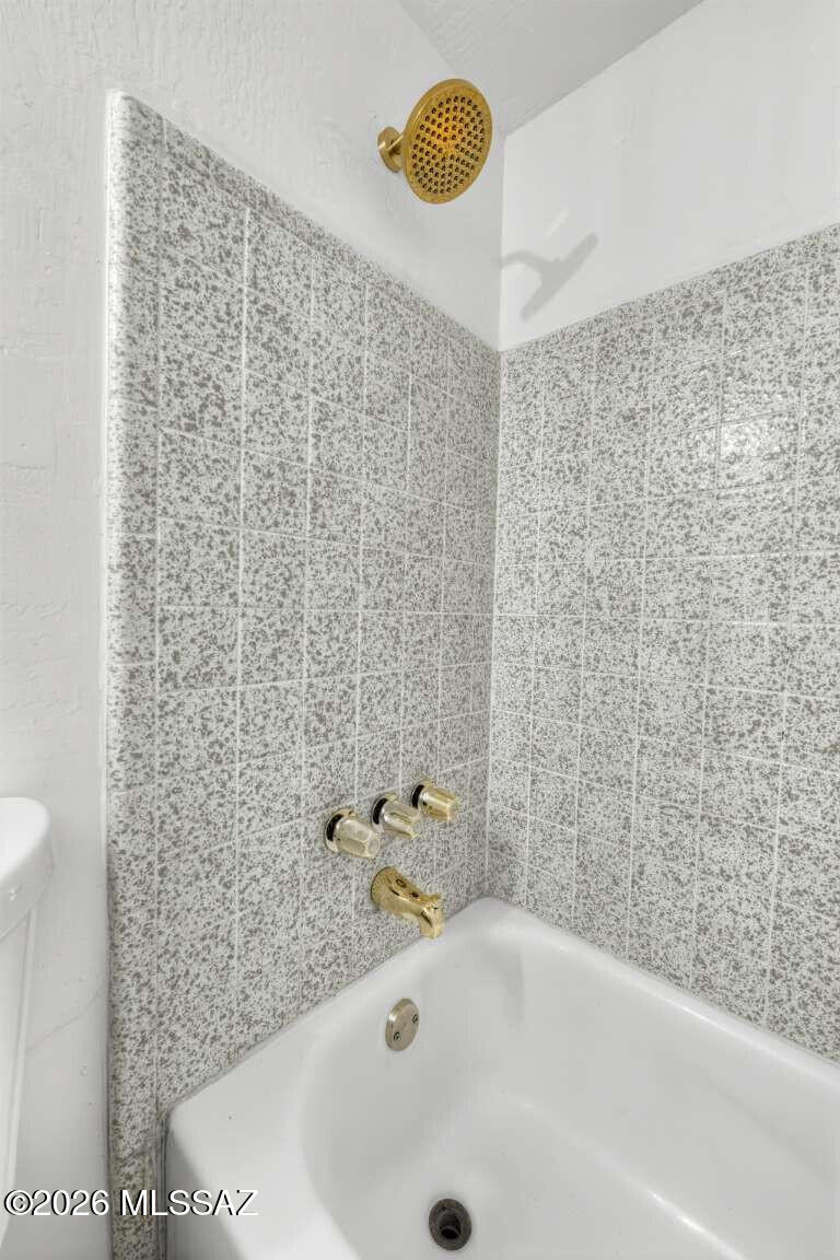Estrella Sub Amd - Residential