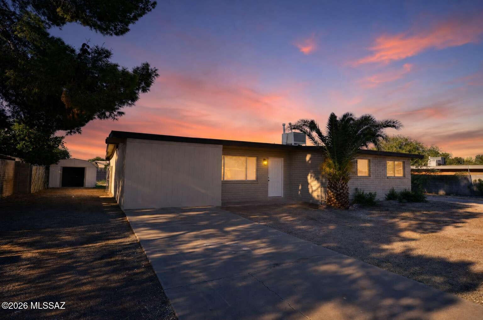 Estrella Sub Amd - Residential