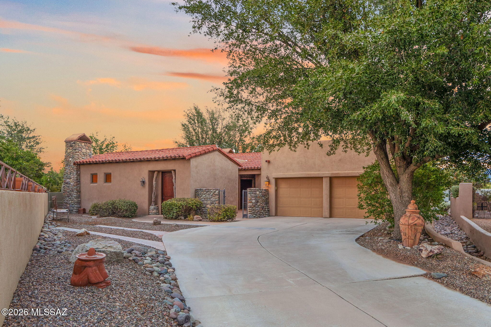 Tucked away on a quiet cul-de-sac in the Sanctuary at Tubac Golf Resort, this original Dorn Homes ''Ranchero Grande'' model is available fully furnished and offers timeless Southwestern character with thoughtful upgrades throughout. The property enjoys exceptional privacy and mature landscaping with mountain views inside and out.
The upgraded kitchen features Viking gas range, raised-panel Alder cabinetry, and built-in pantry. Spacious bedrooms all with en-suites, generous storage, sky-deck, plus a beautiful east facing patio complete the main home. A private lockout 450 sq/ft guest casita with private entry, driveway, fireplace, and patio, ideal for guests, multigenerational living, or added flexibility.