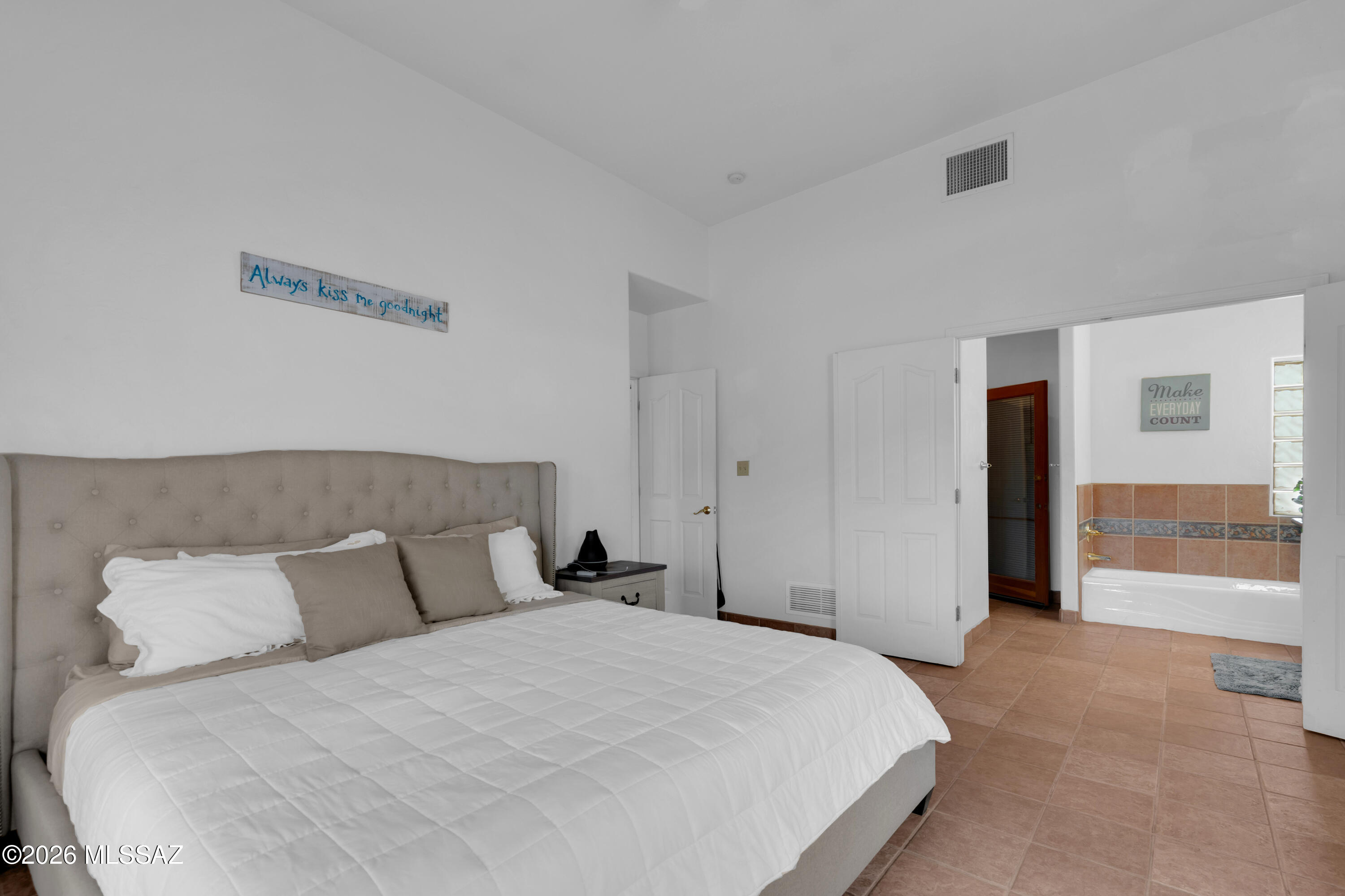 Rio Rico Ranchettes - Residential Lease