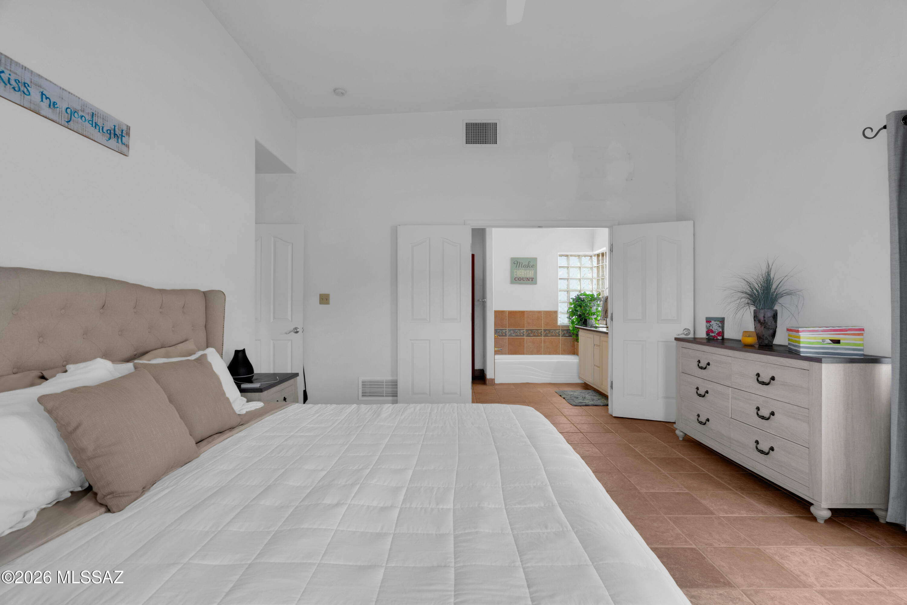 Rio Rico Ranchettes - Residential Lease